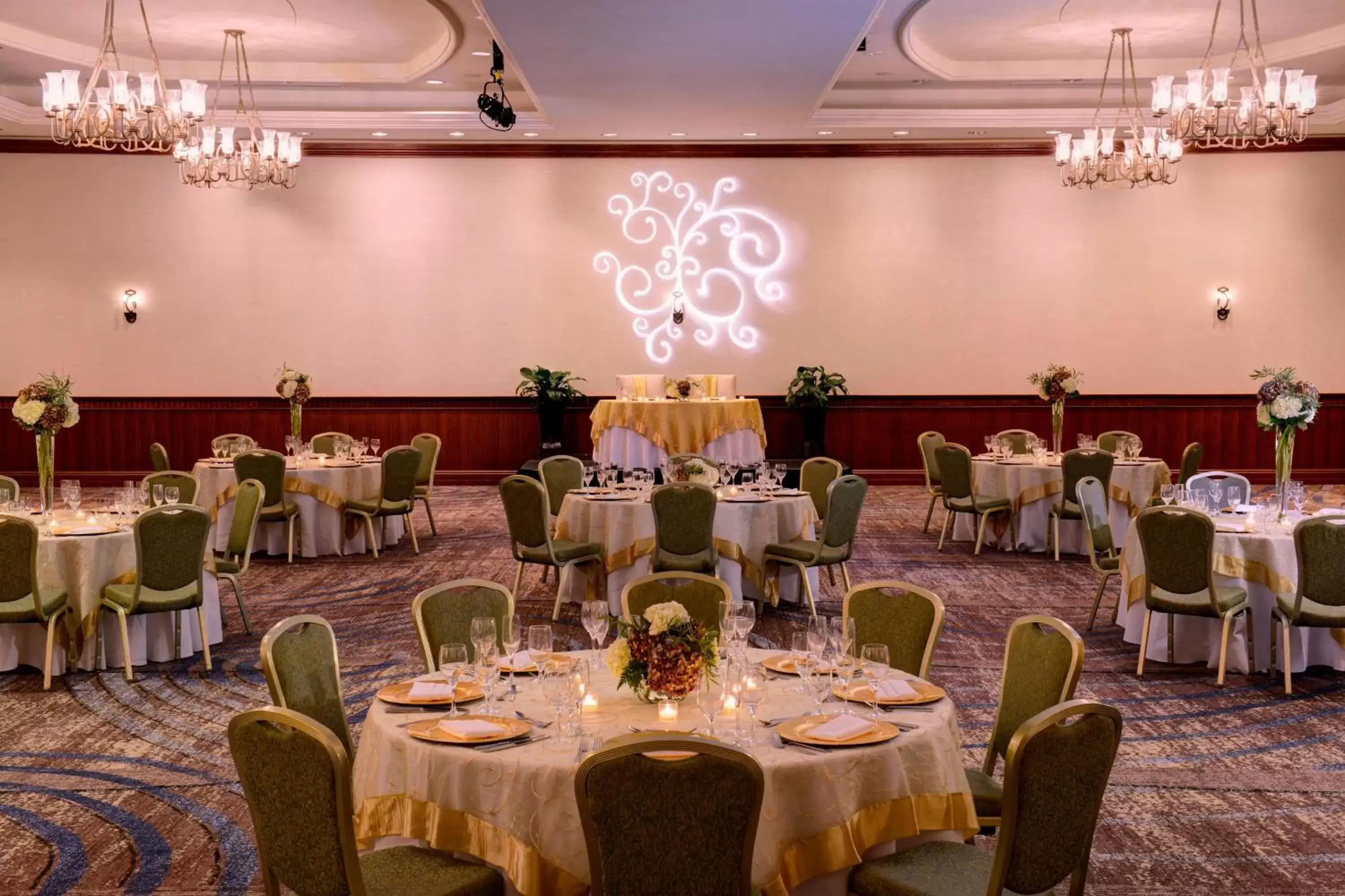 Lobby or reception, Restaurant/Places to Eat in Newport News Marriott at City Center