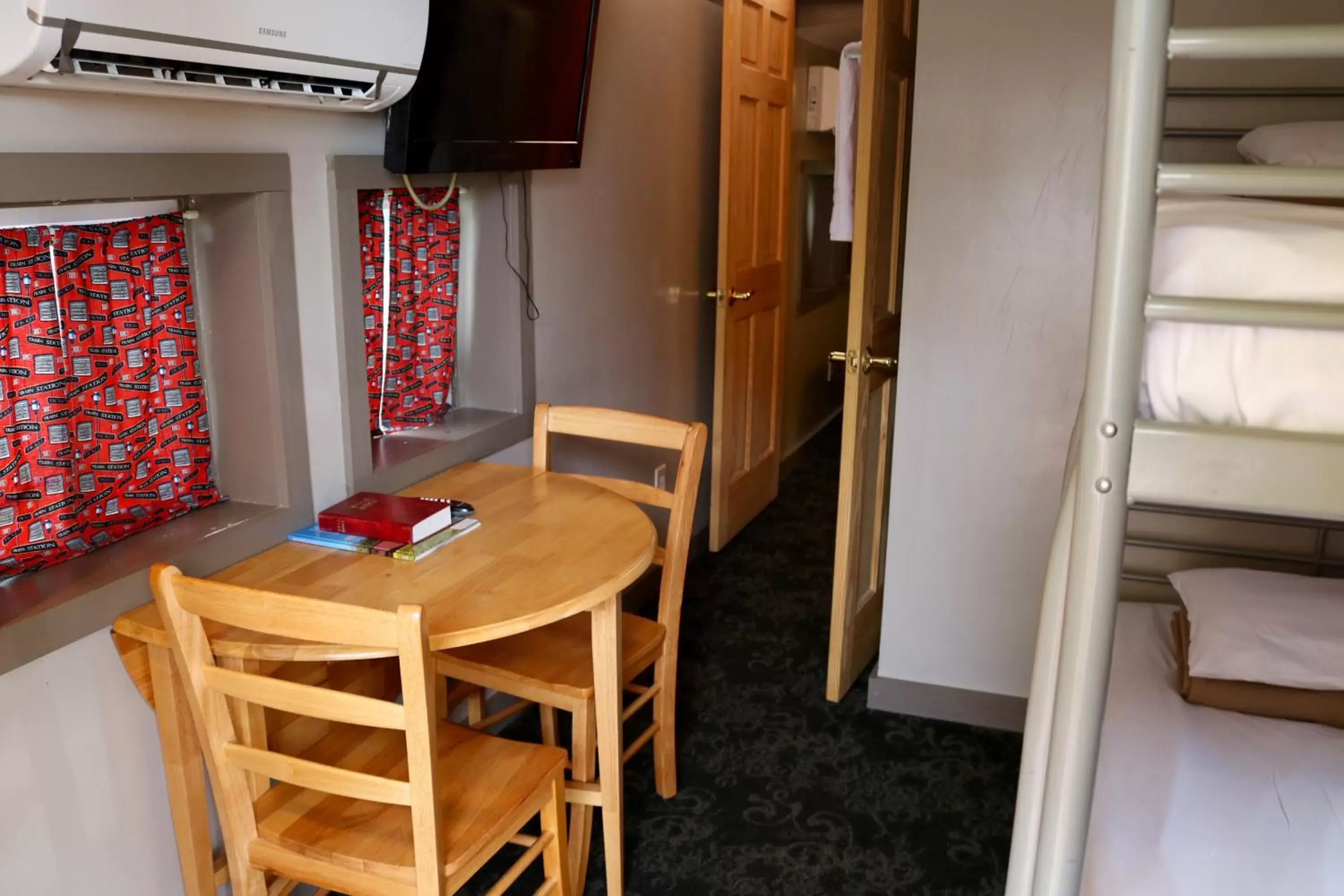 Dining Area in Red Caboose Motel & Restaurant