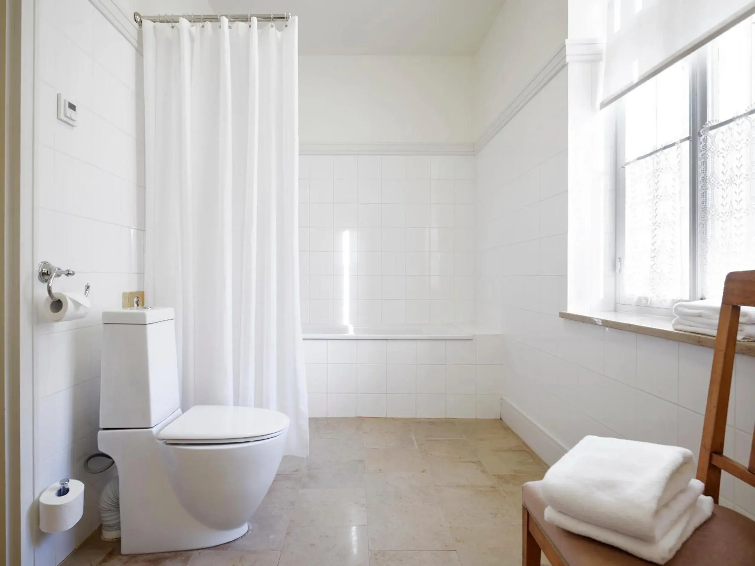 Bathroom in Villa Ammende Restaurant and Hotel