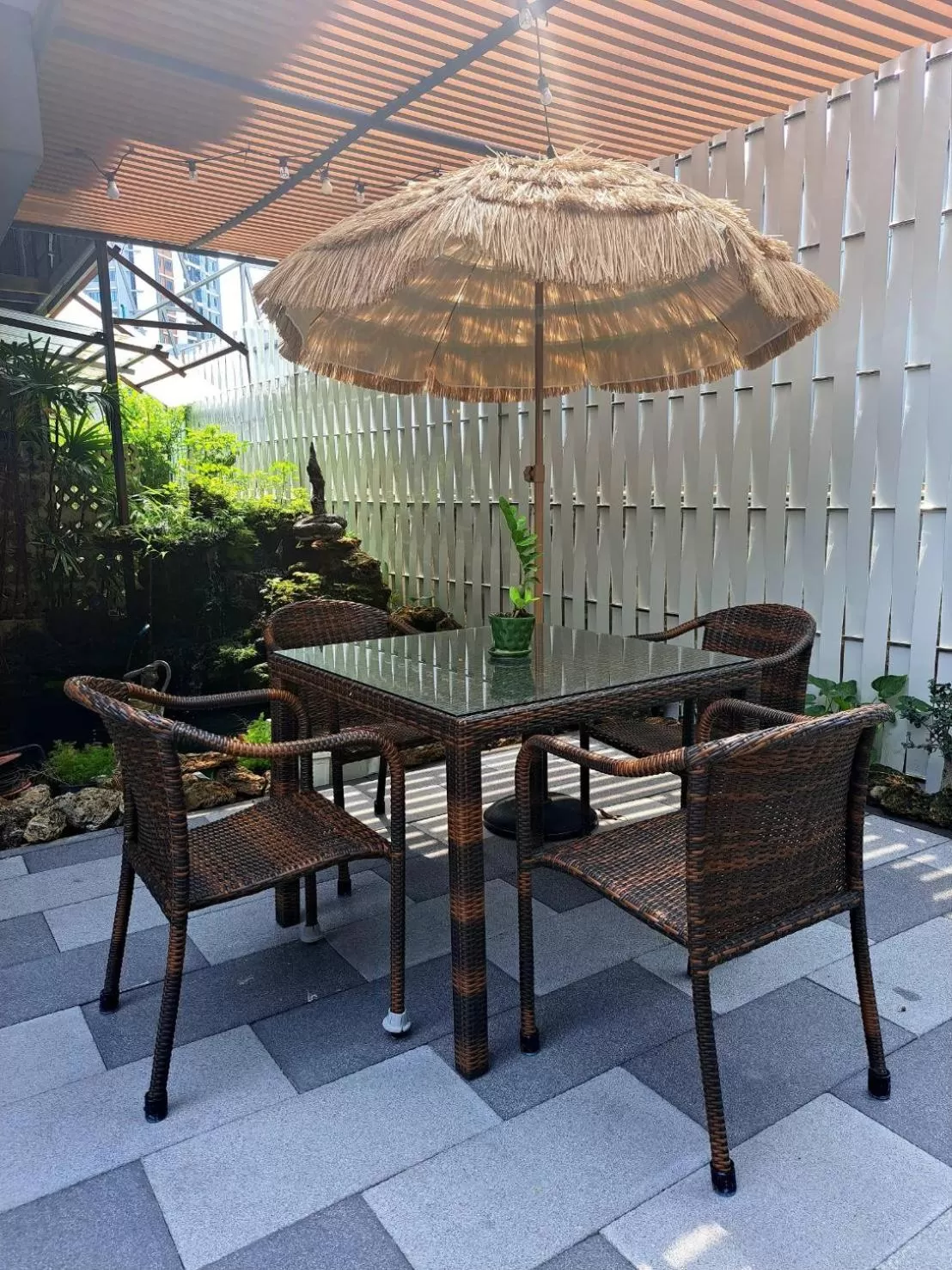 Garden in Nest by Sangob