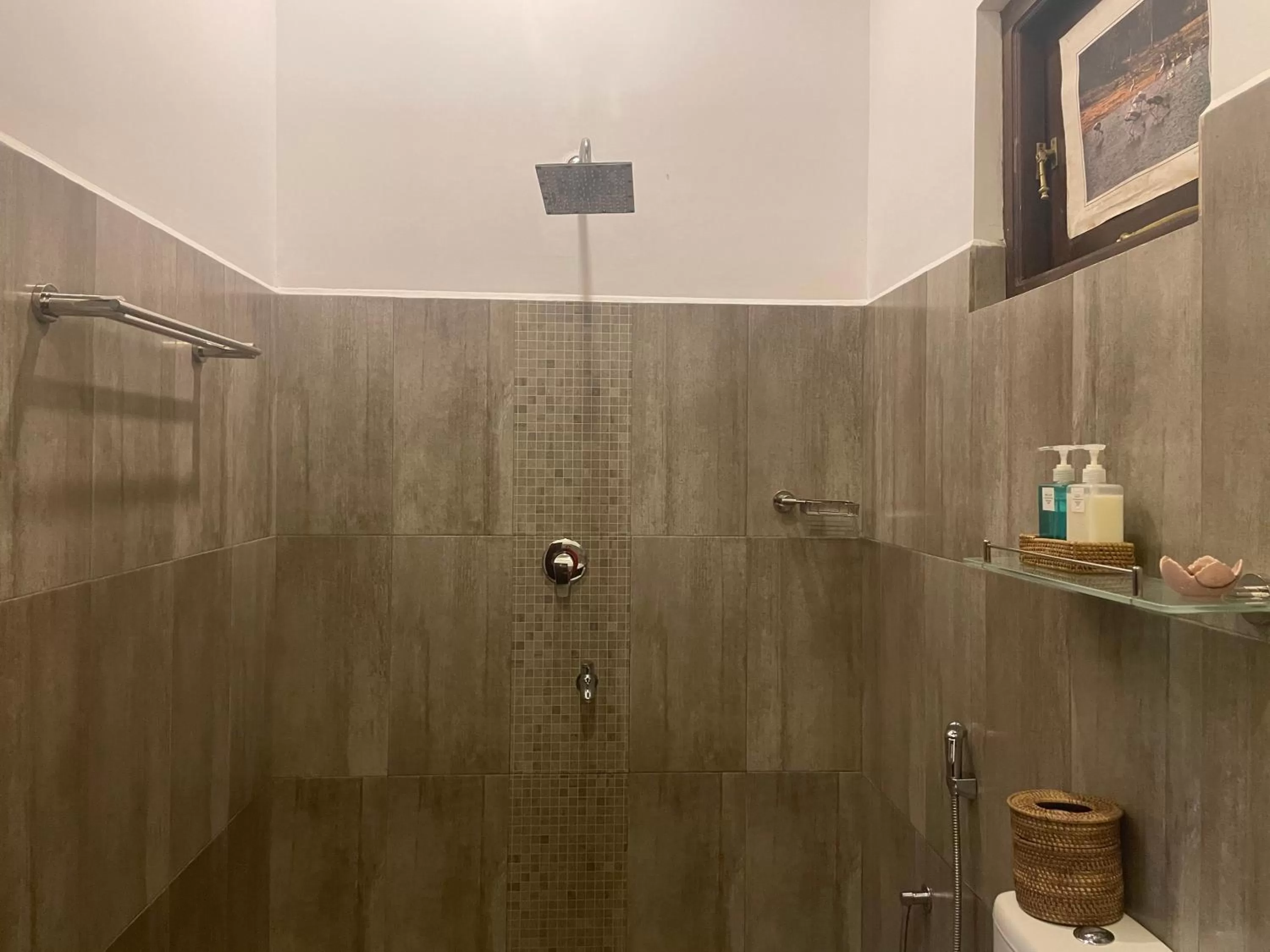 Photo of the whole room, Bathroom in The Green Edge