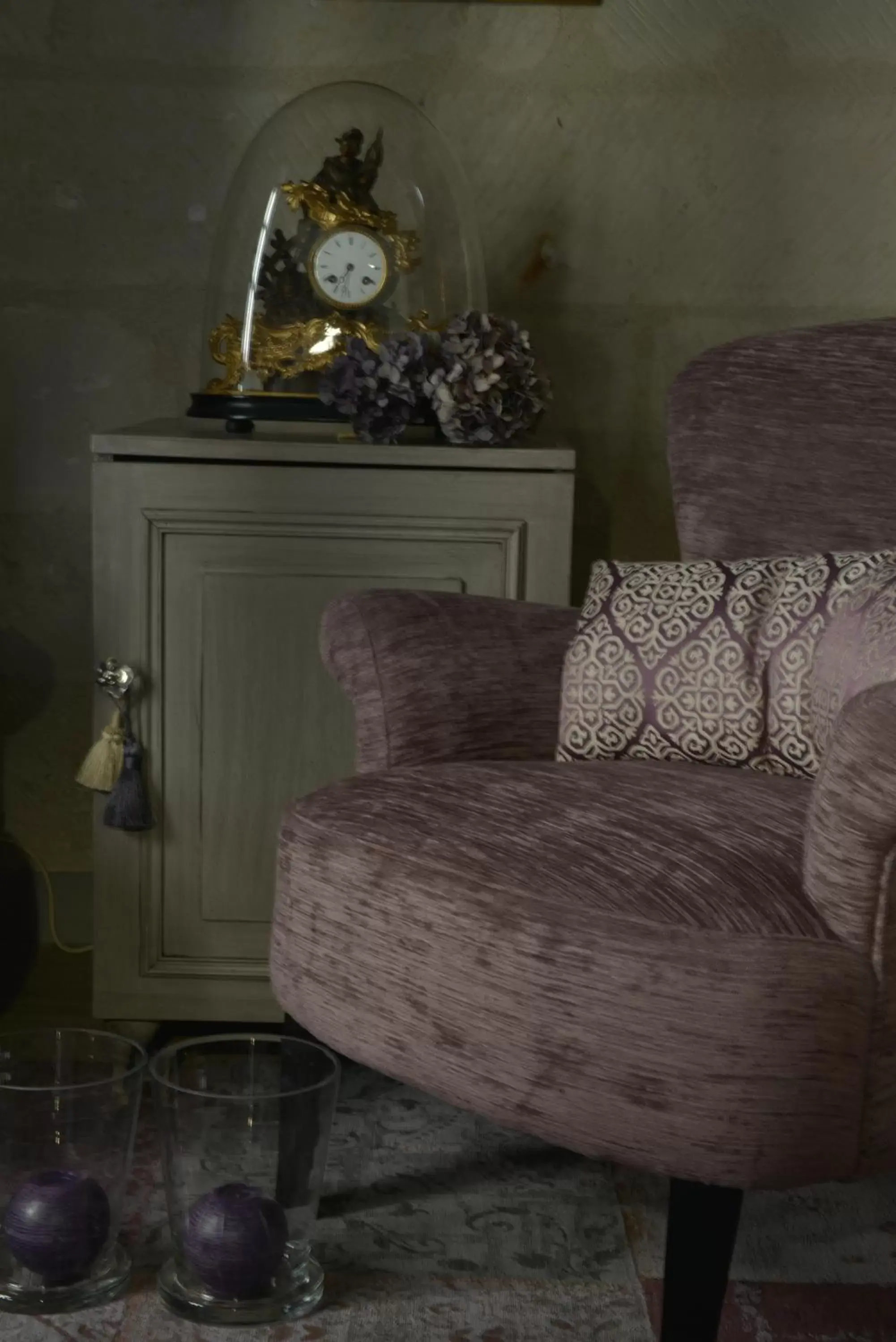 Decorative detail, Seating Area in Hôtel St Pierre