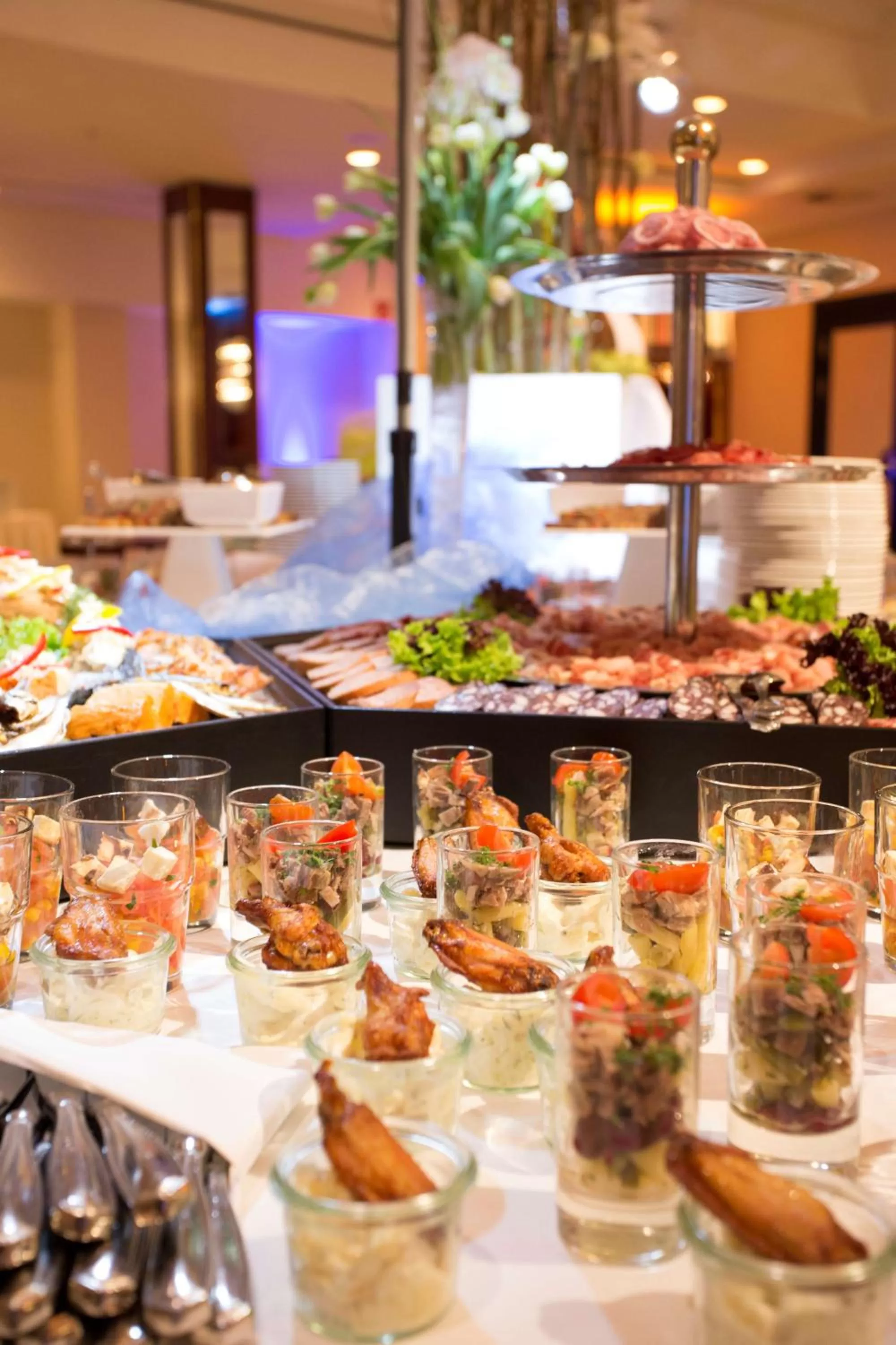 Restaurant/places to eat in Radisson Blu Hotel Cottbus