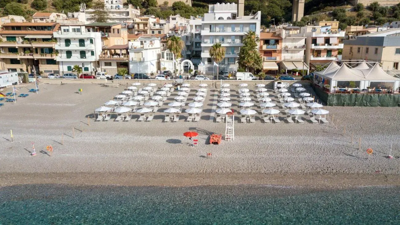 Property building in Albatros Beach Hotel