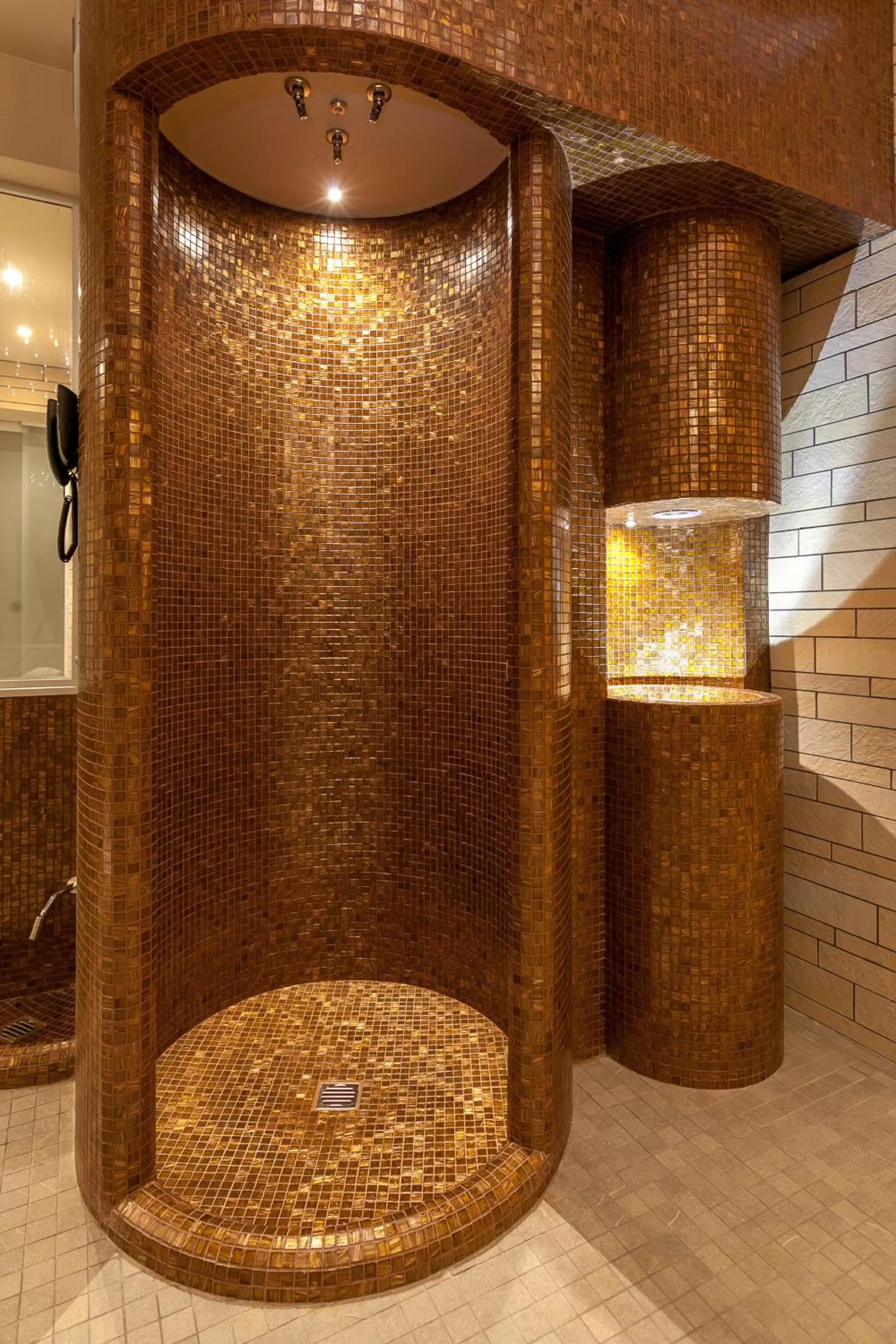 Spa and wellness centre/facilities in Hotel Lo Scoiattolo