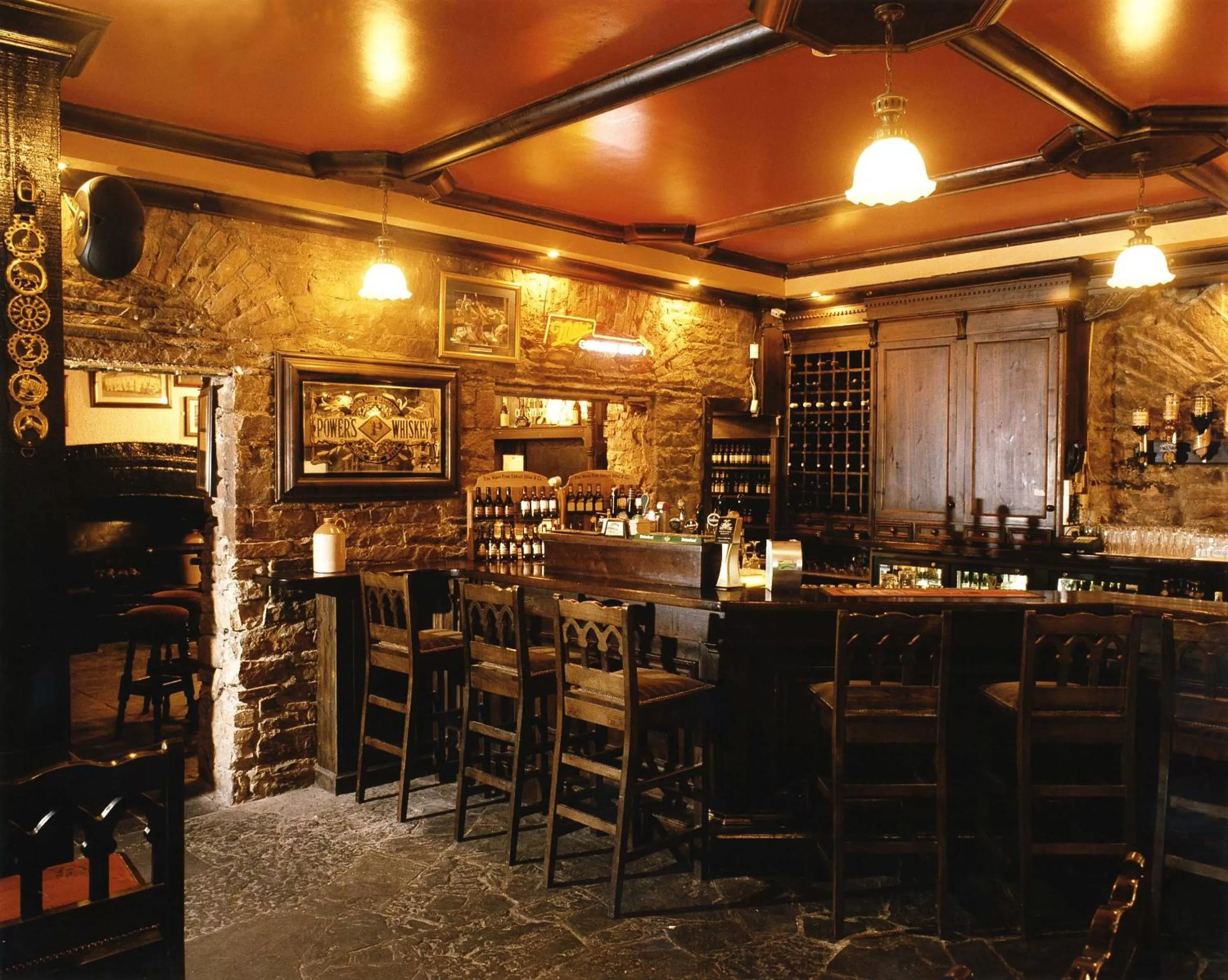 Lounge or bar, Restaurant/Places to Eat in Racket Hall Country House Golf & Conference Hotel