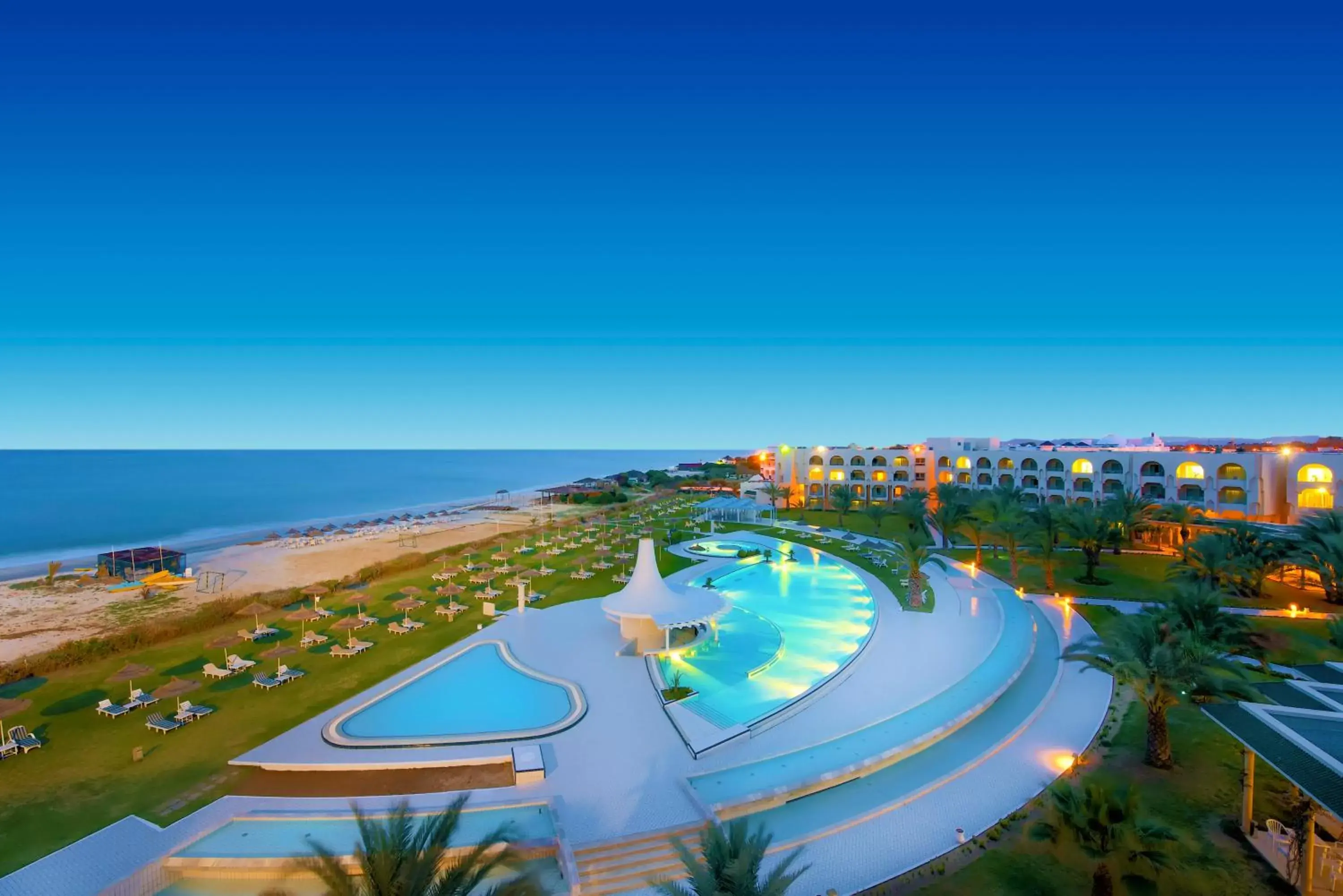 Facade/entrance, Pool View in Iberostar Averroes