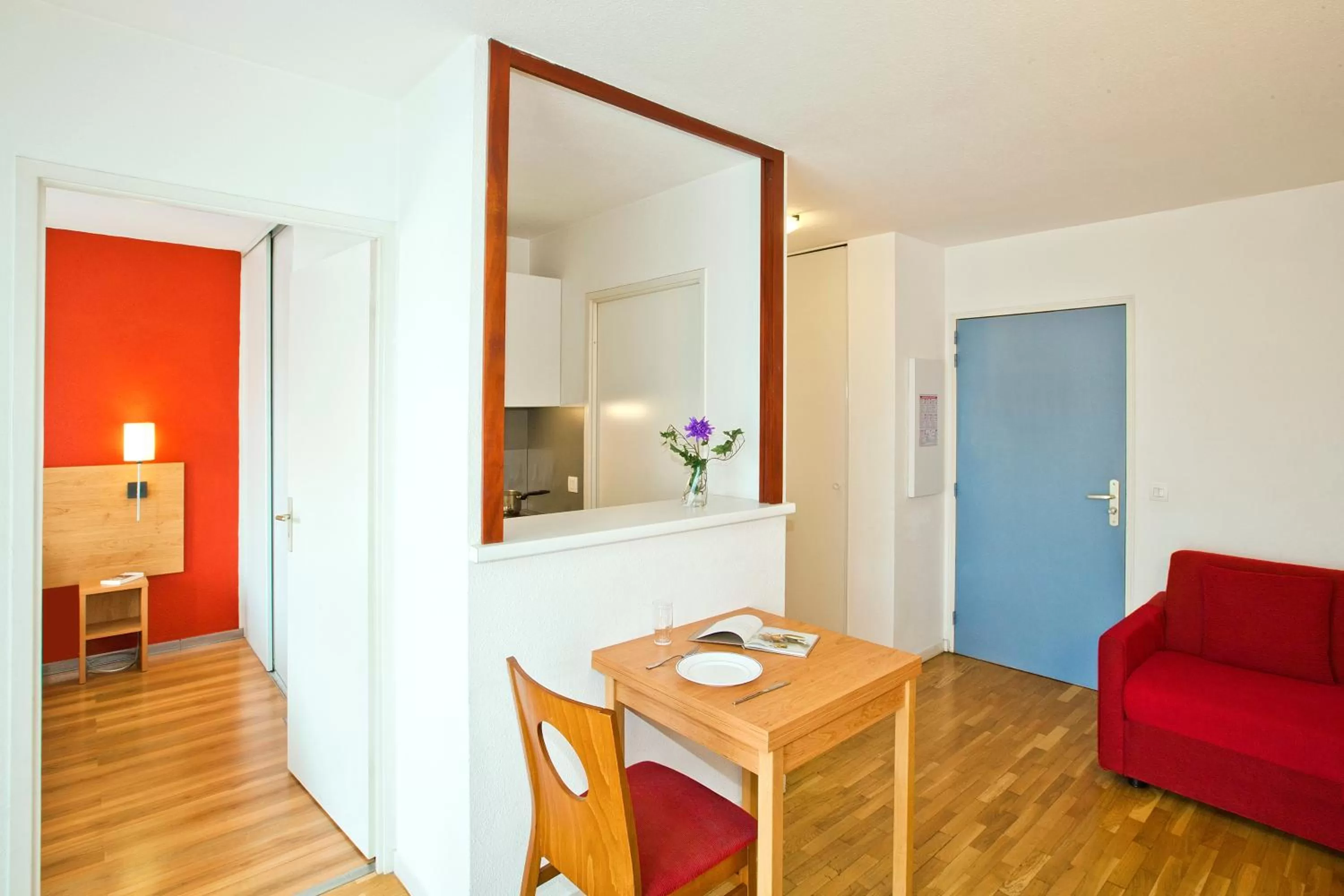 Living room in Séjours & Affaires Lyon Saint-Nicolas