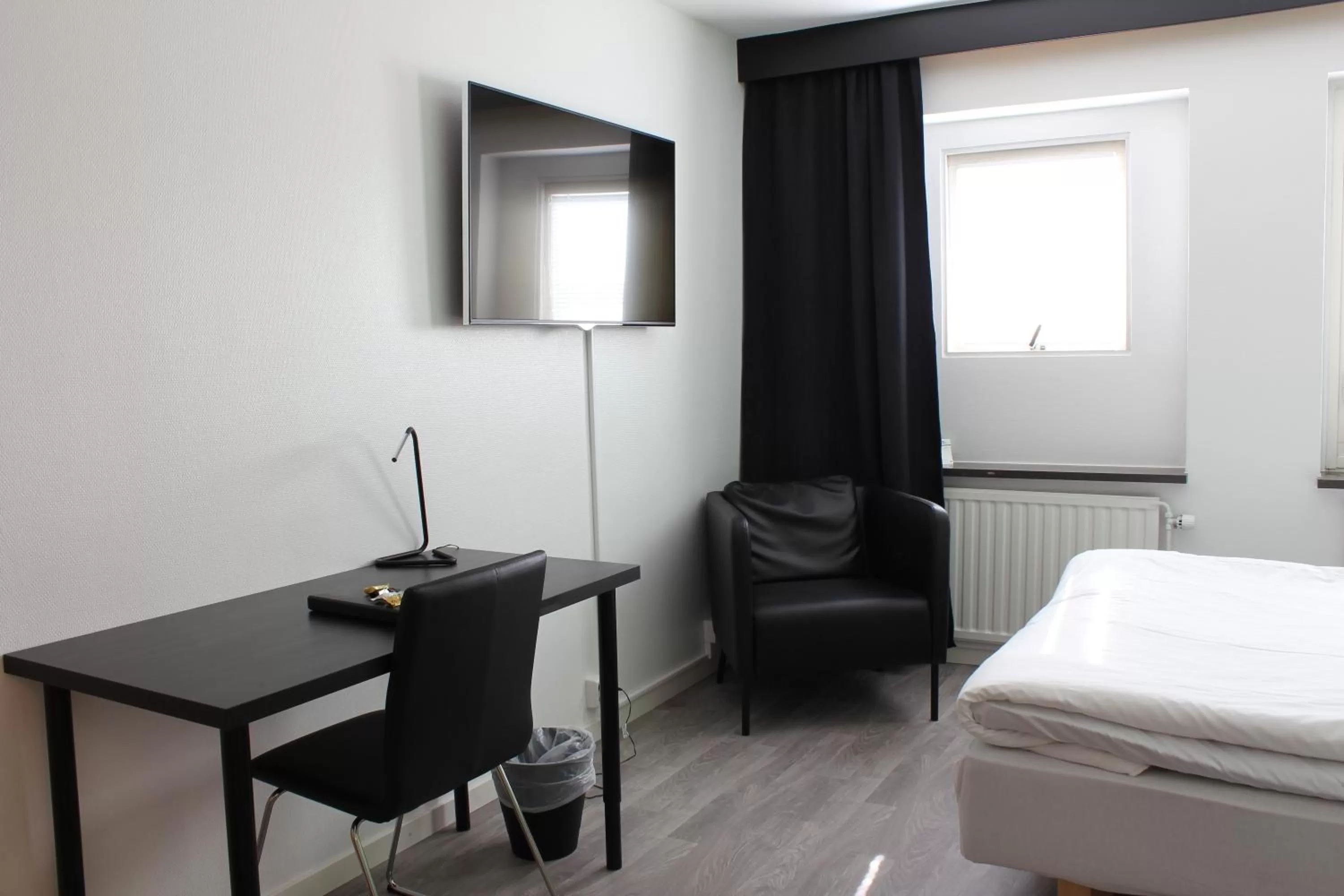 Bed in Best Western Hotel Tranas Statt