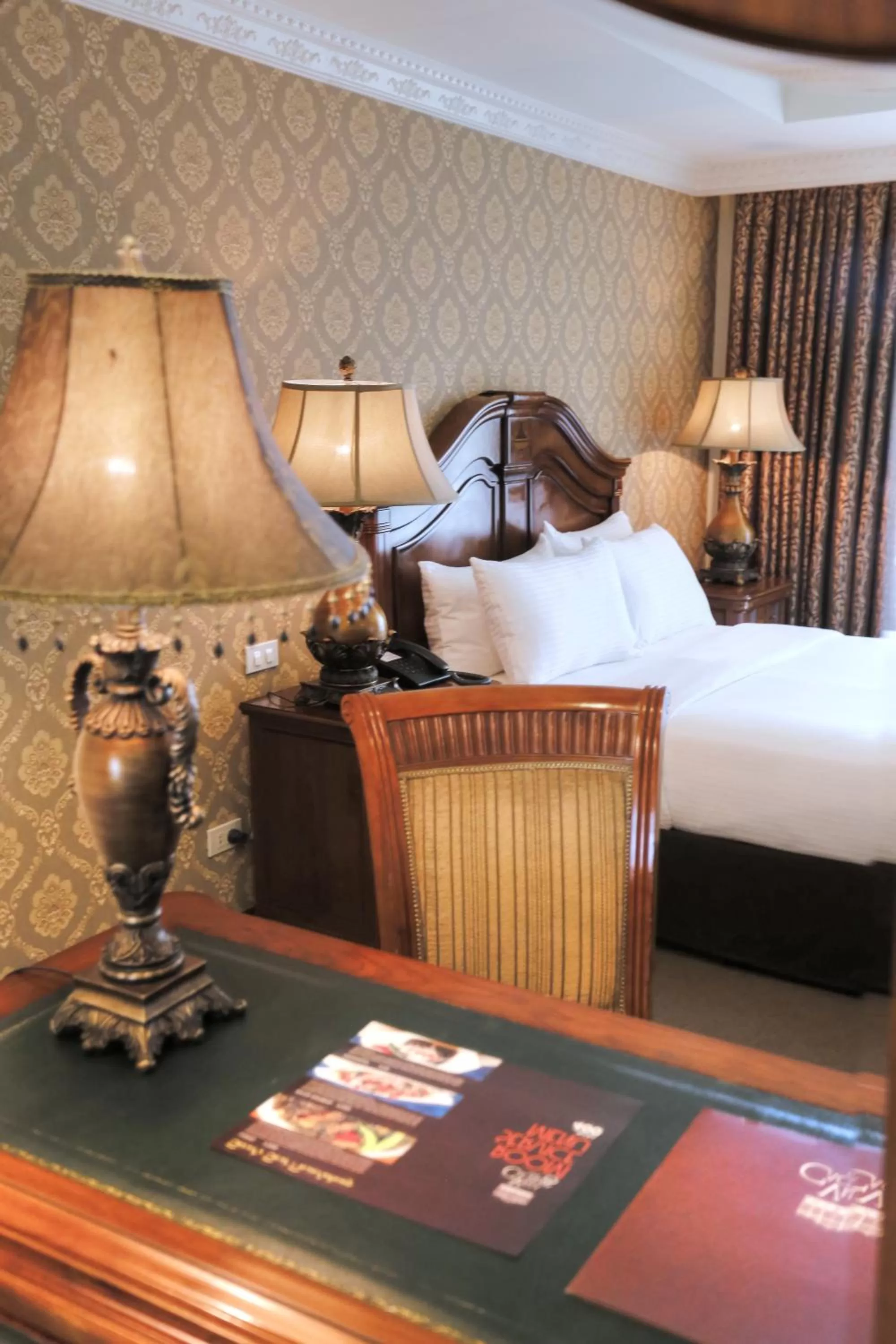 Bed in Villa Caceres Hotel