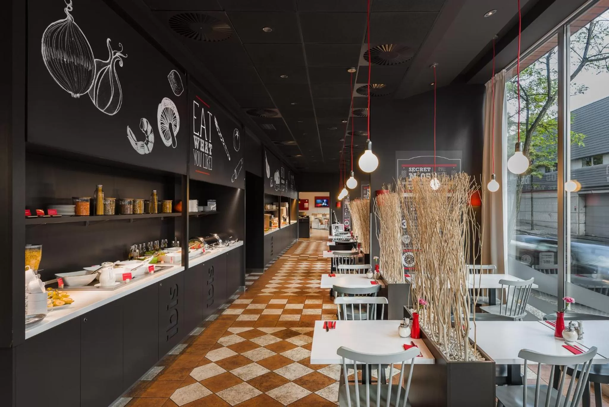 Restaurant/places to eat in Ibis Praha Mala Strana