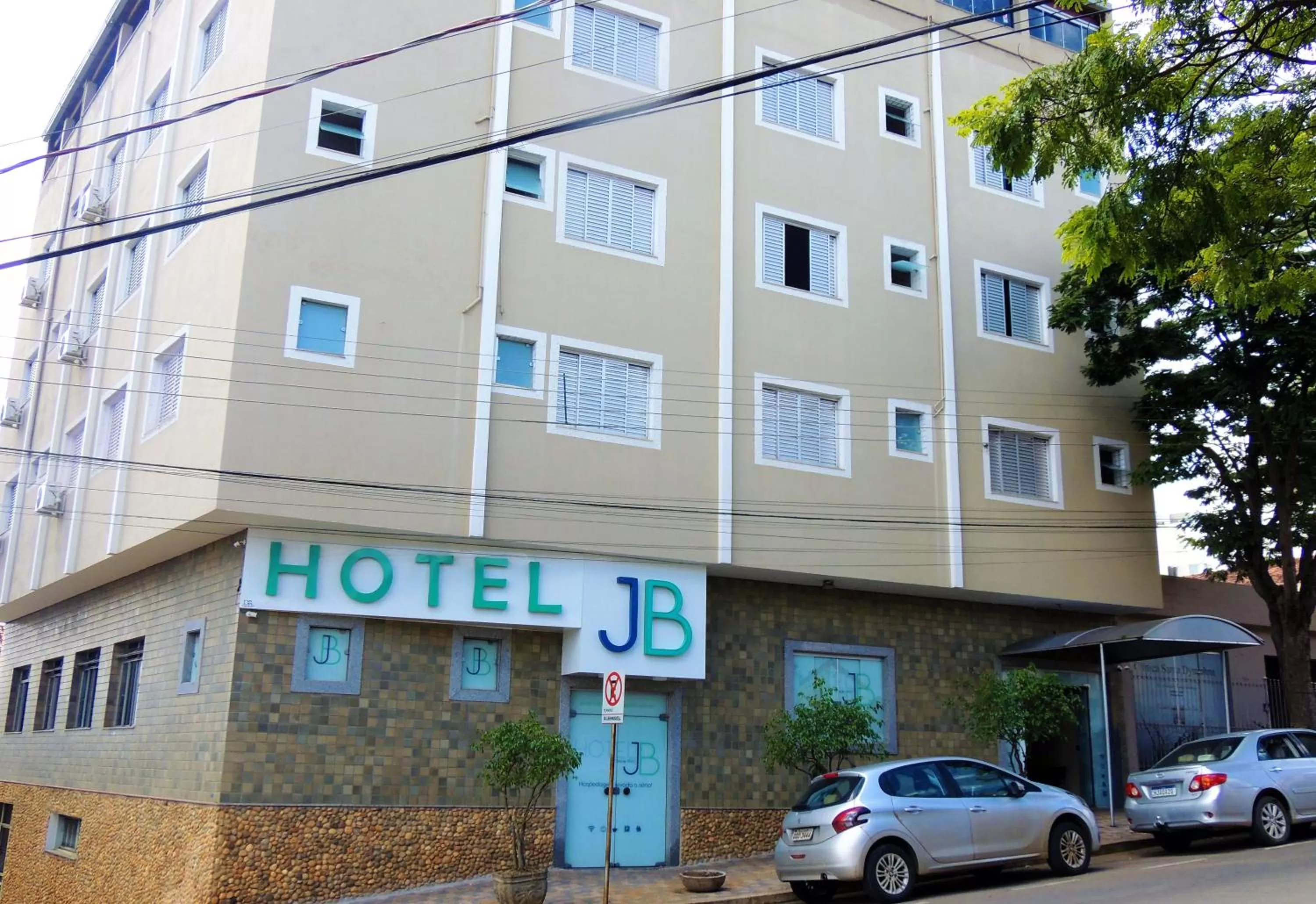 Hotel JB