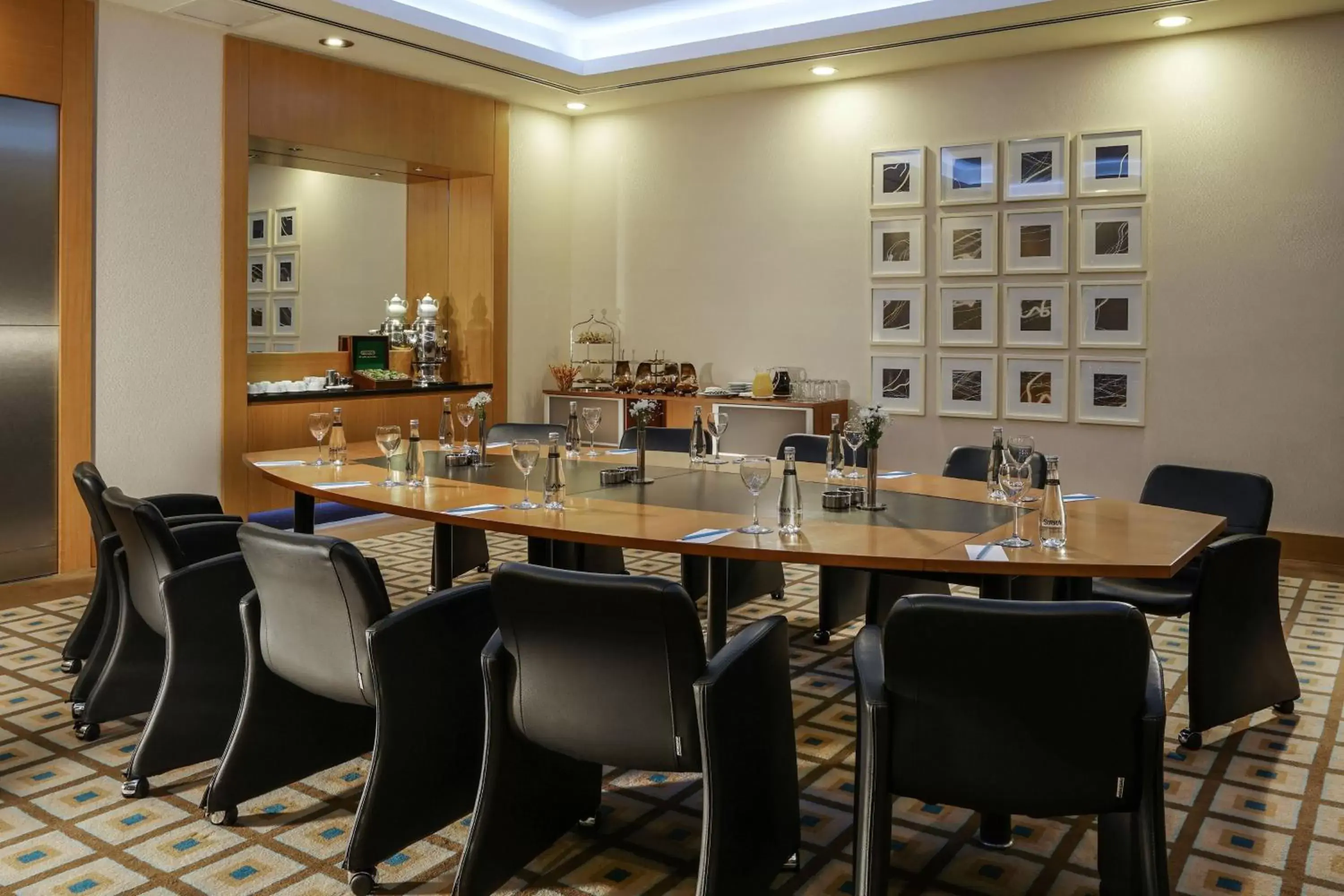 Meeting/conference room, Restaurant/Places to Eat in Sheraton Ankara Hotel & Convention Center
