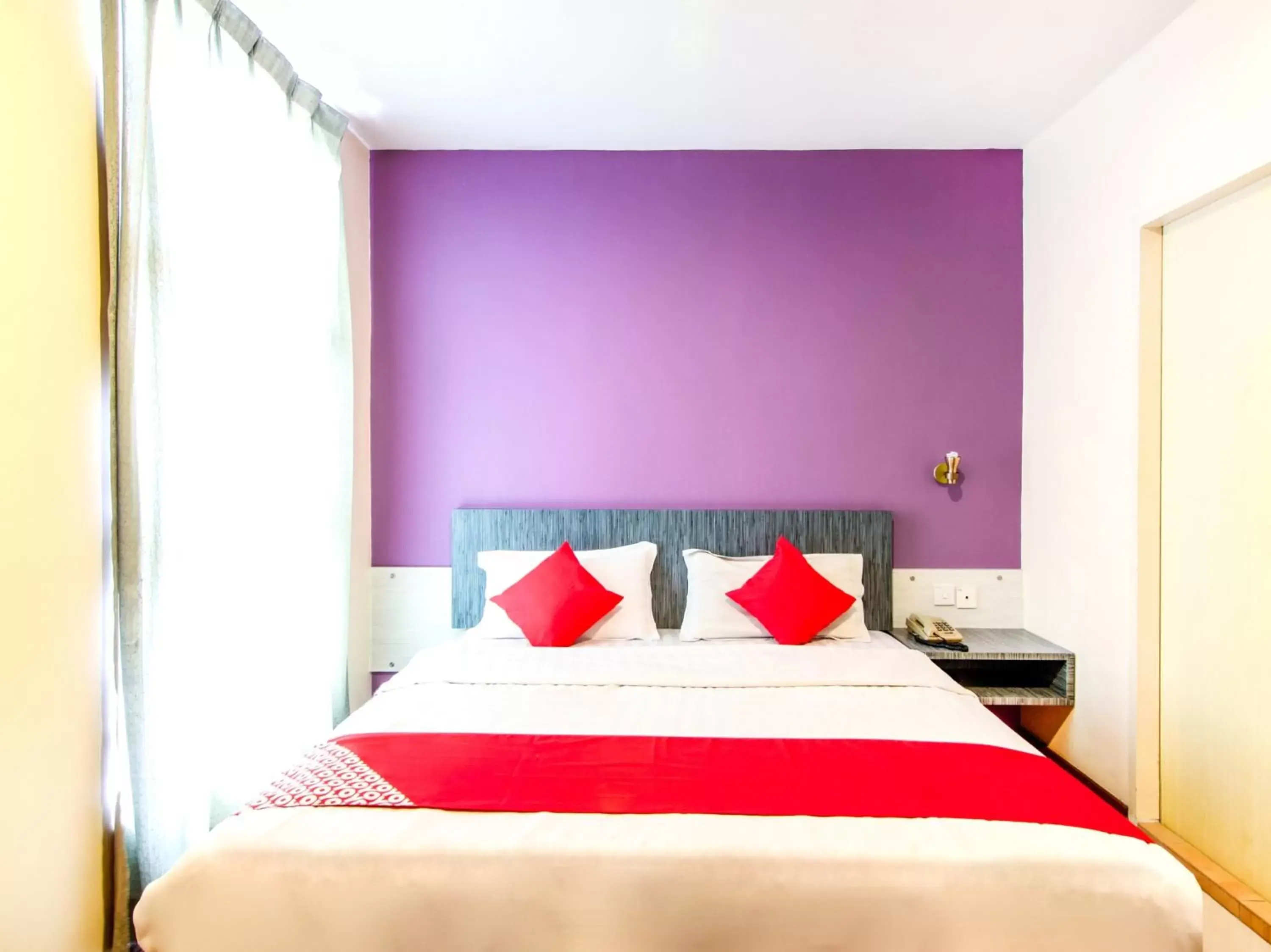 Bedroom, Bed in Super OYO 43930 Hotel Esplanade