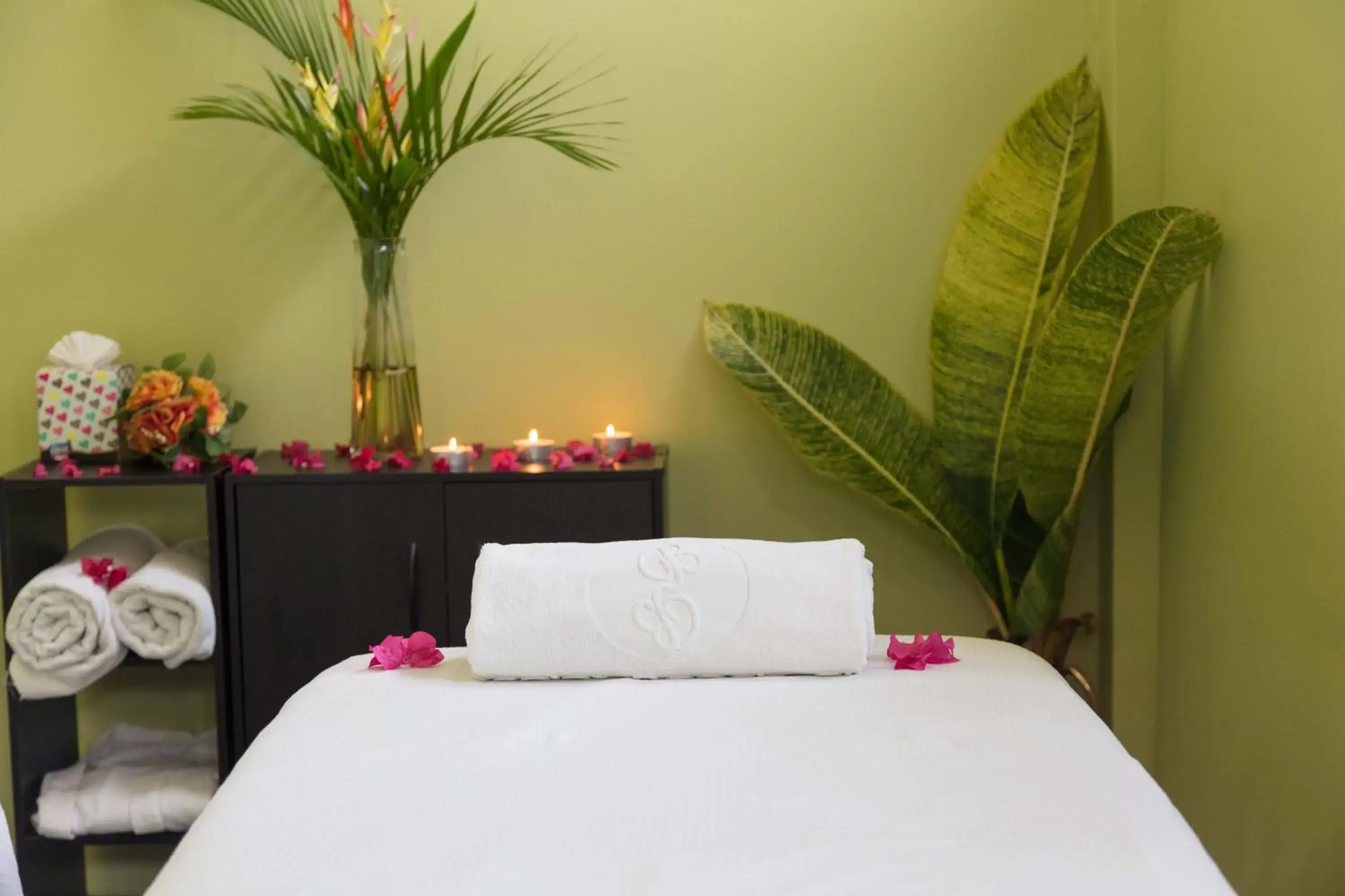 Spa and wellness centre/facilities, Bed in Bacolet Beach Club