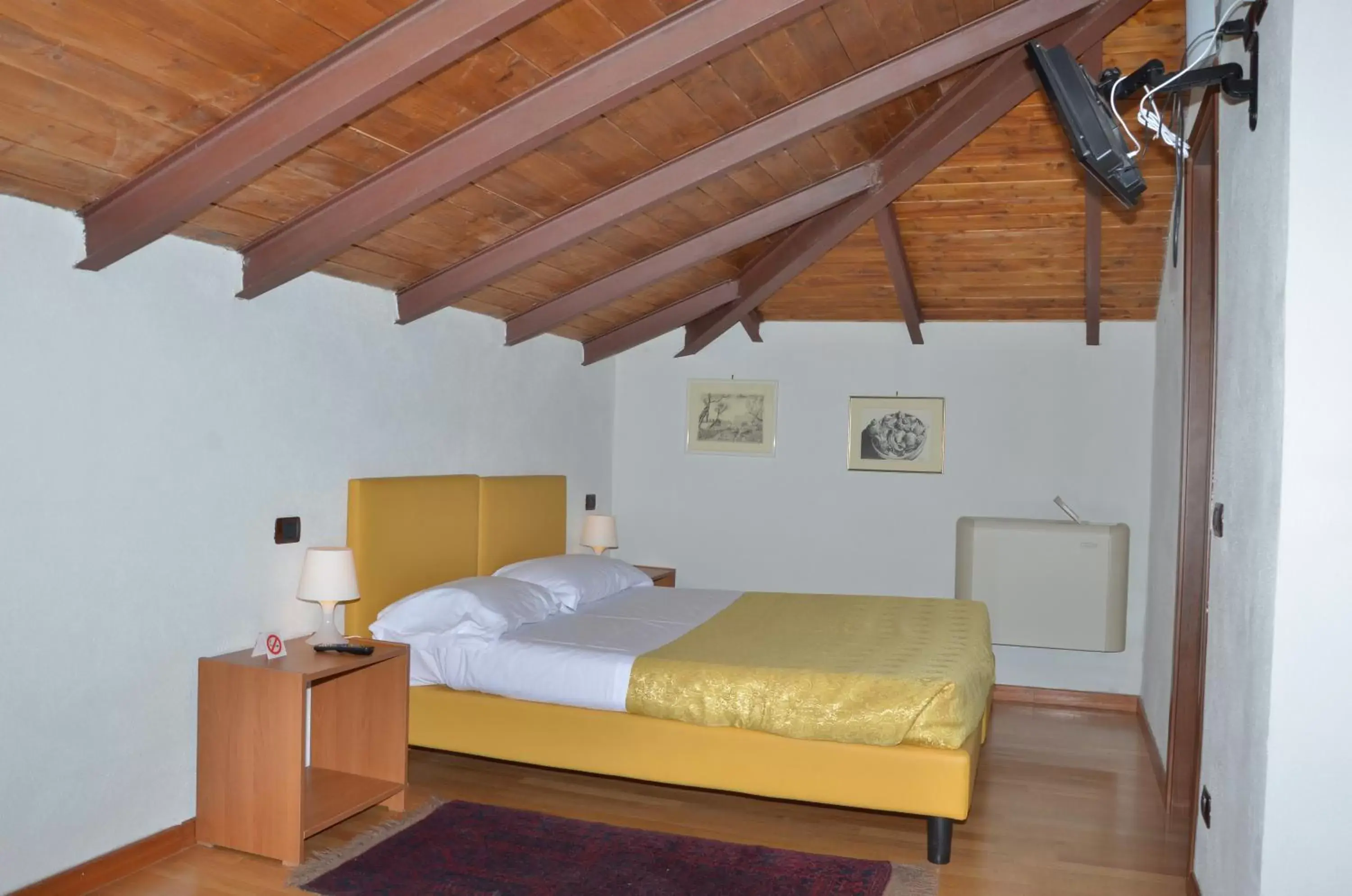 Photo of the whole room, Bed in Locanda Dal Moccia