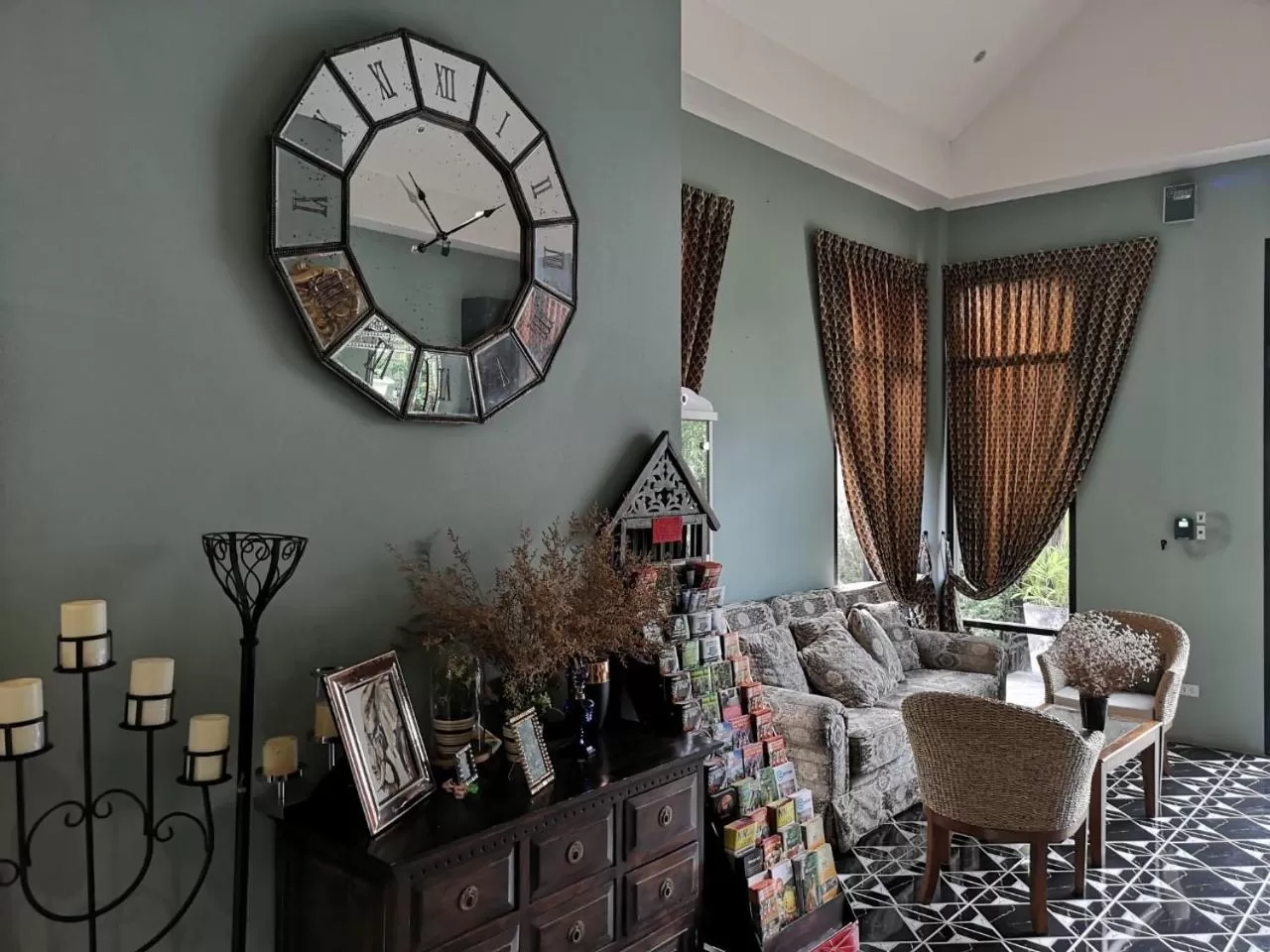 Living room in Sri Ngachang