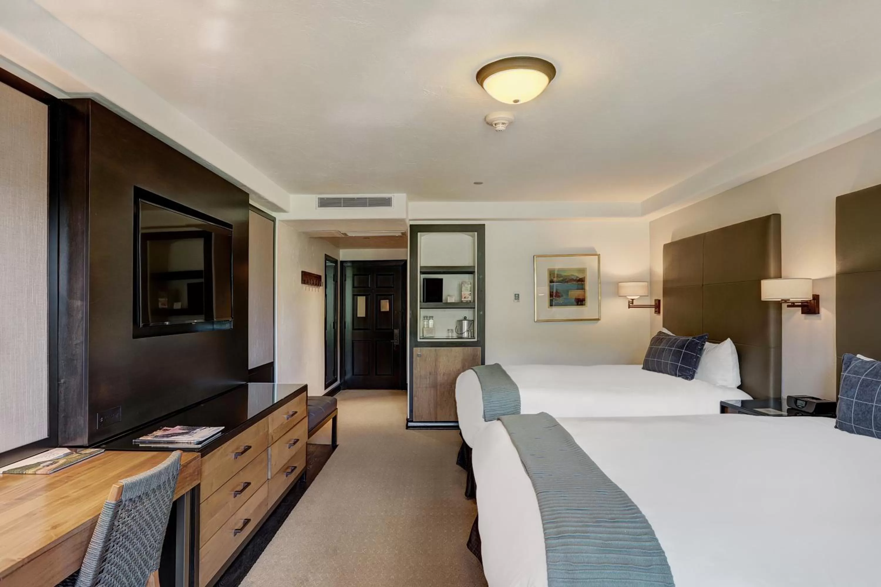 Bed in The Pines Lodge, a RockResort