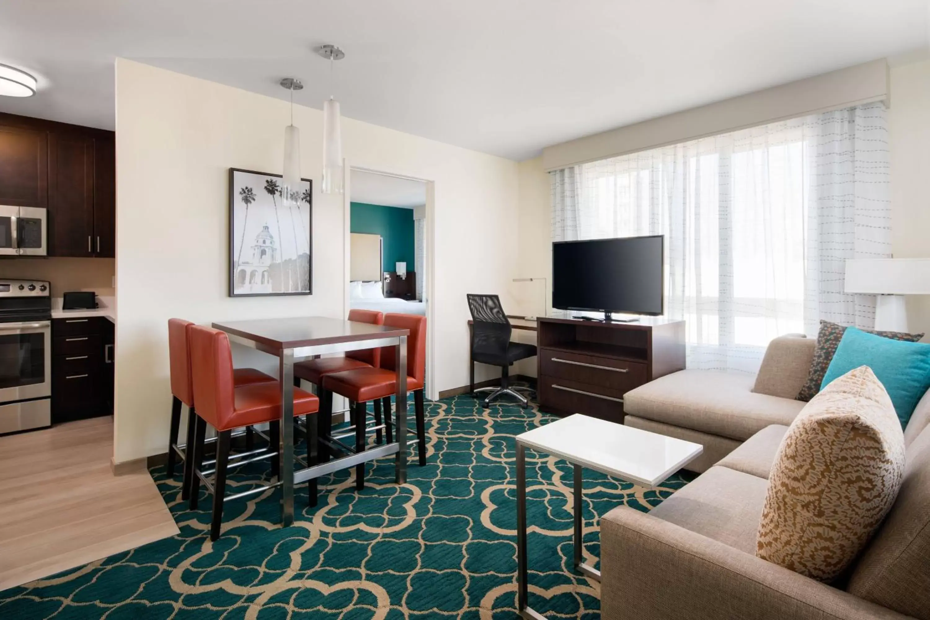 Bedroom, Seating Area in Residence Inn by Marriott Los Angeles Pasadena/Old Town