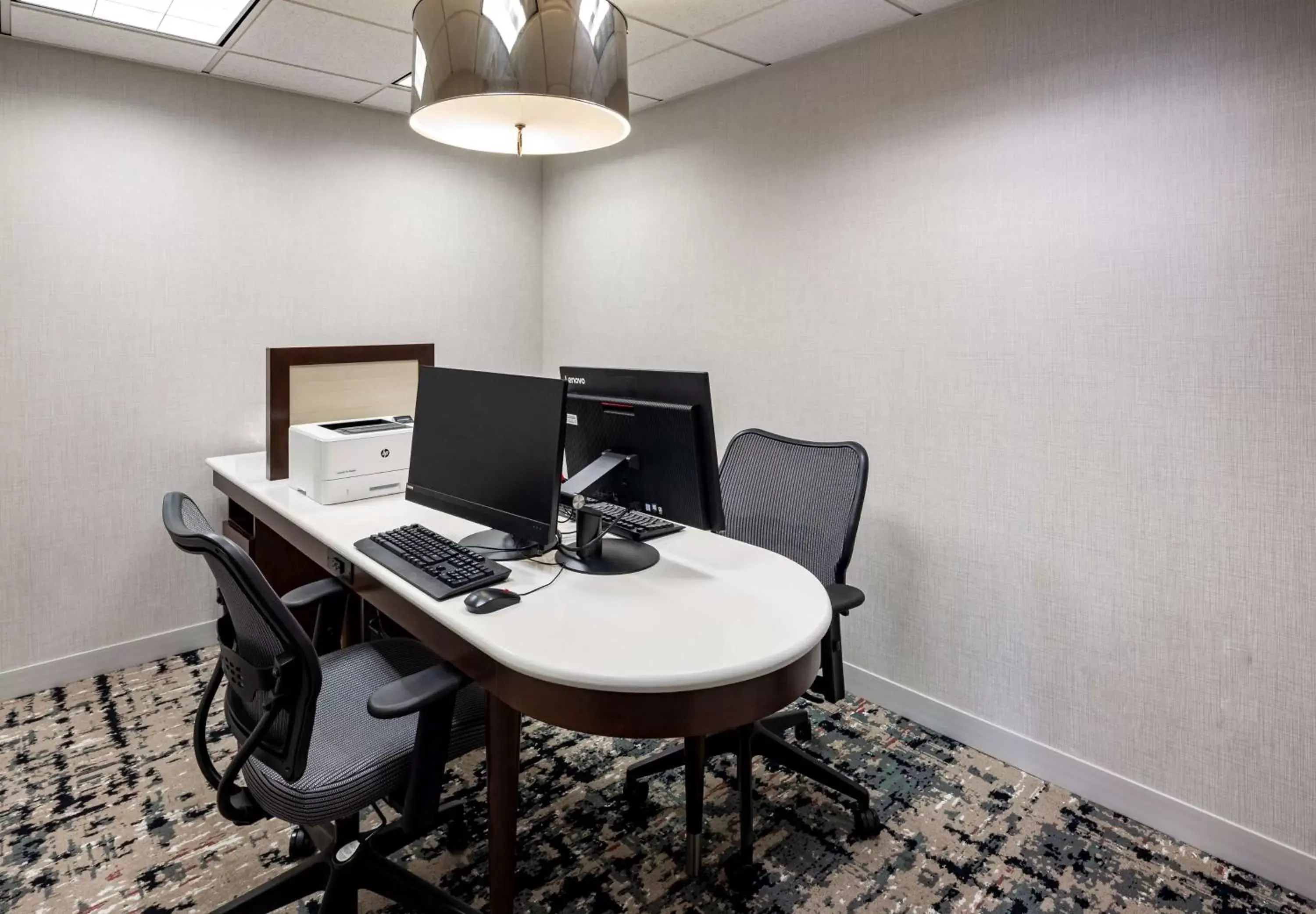 Business facilities in Homewood Suites by Hilton Jacksonville-South/St. Johns Ctr.