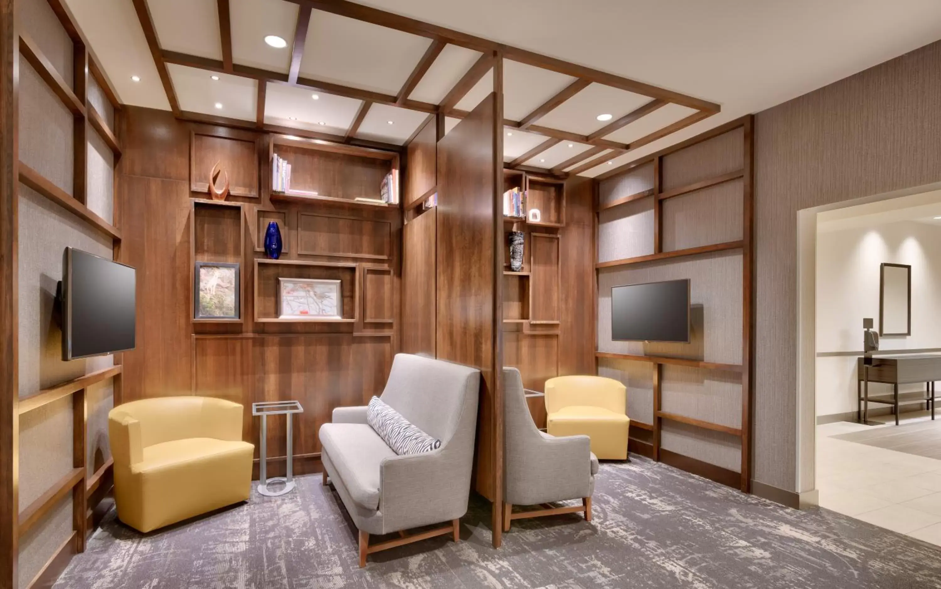 Seating Area in Hyatt Place Anchorage-Midtown