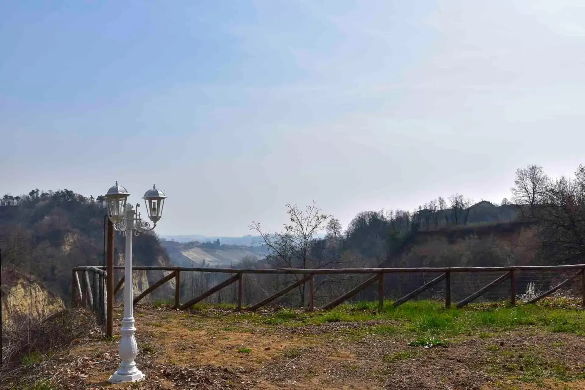 Natural landscape in Il Riccio e la Castagna - Country House