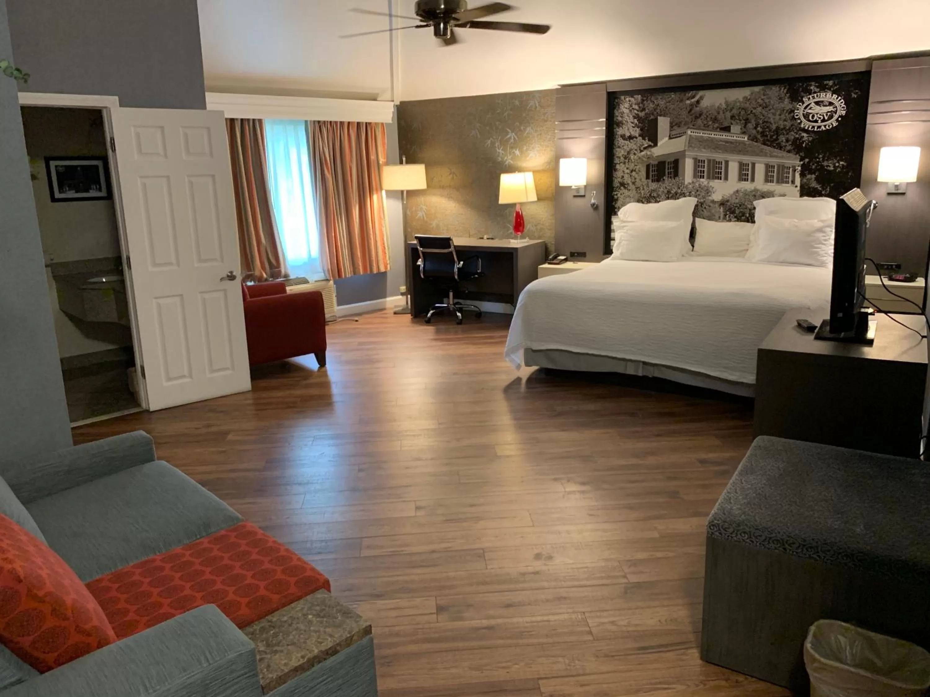 Bed in Super 8 by Wyndham Sturbridge