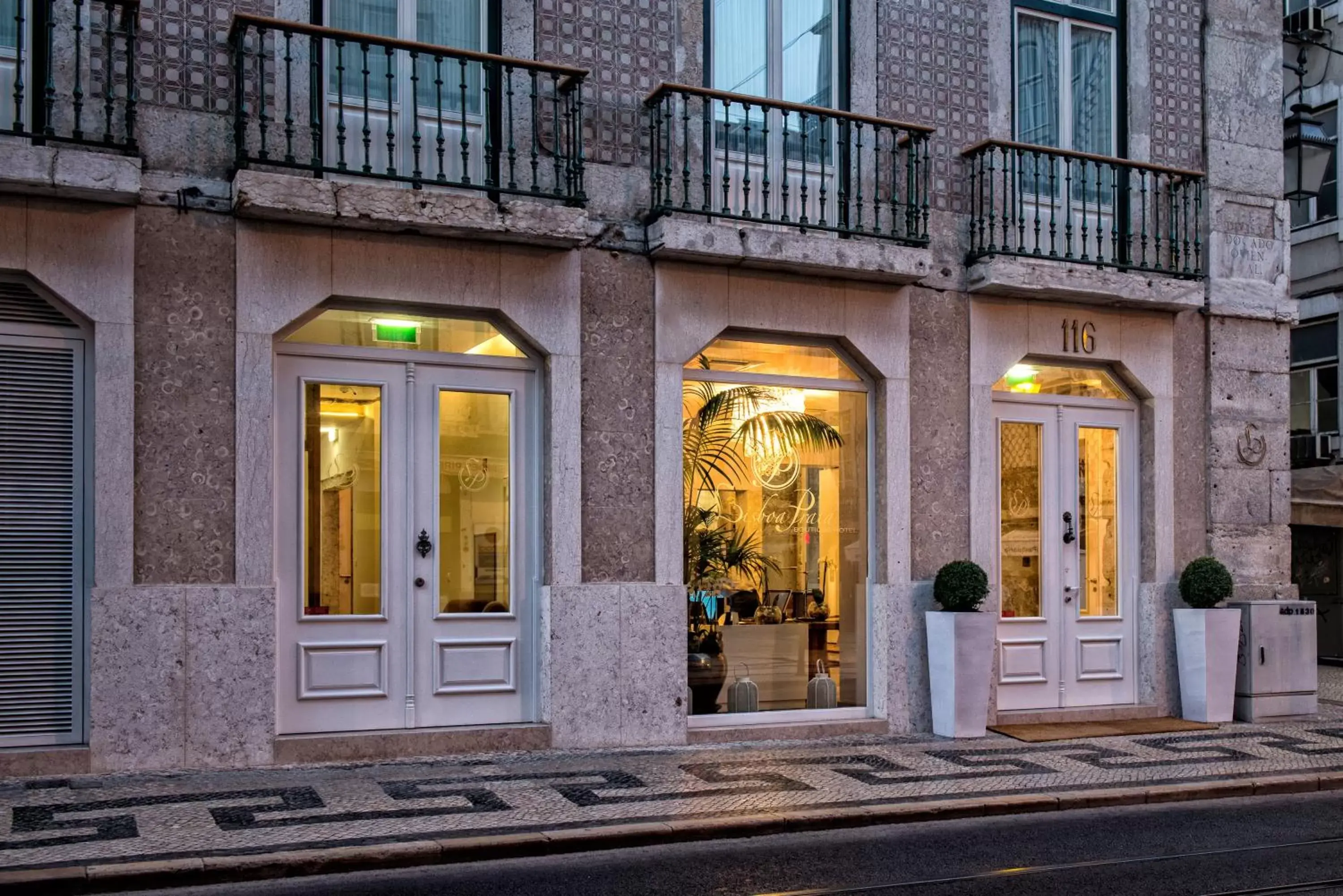 Lobby or reception in Lisboa Prata Boutique Hotel