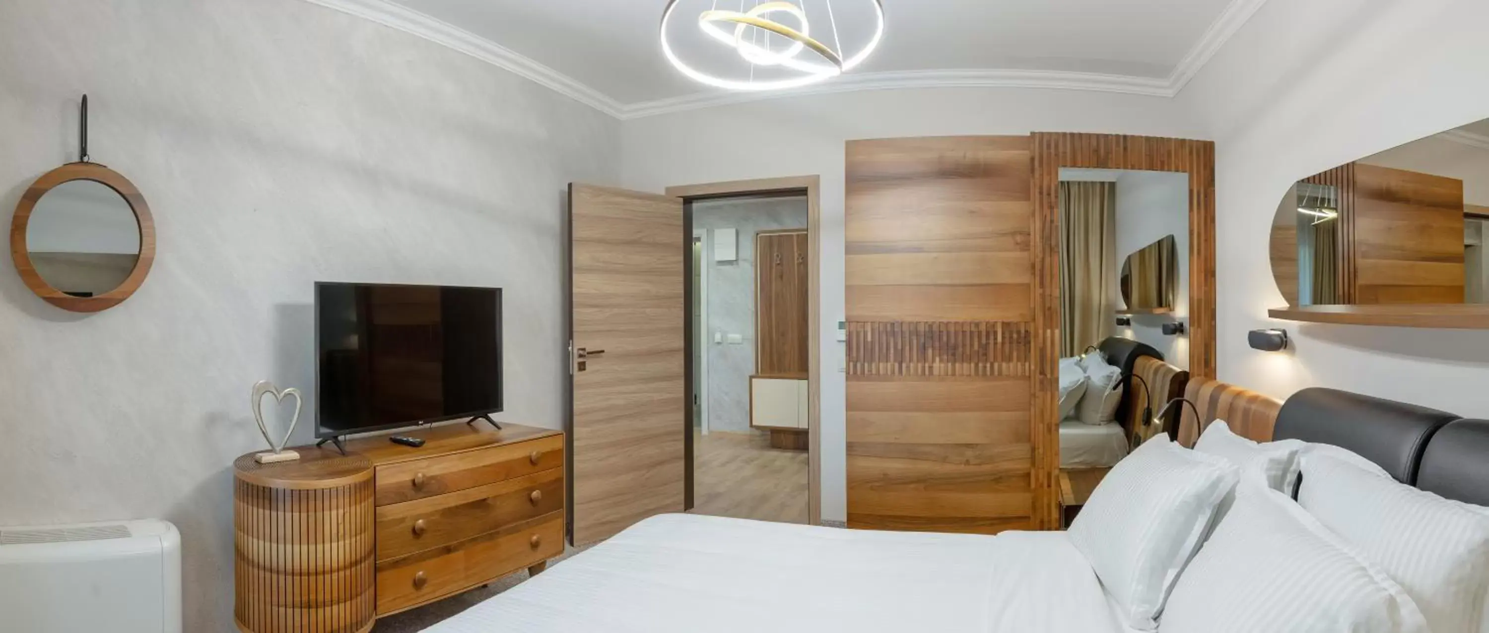 TV/Entertainment Center in Hotel ZOO Sofia - Secured Paid Parking