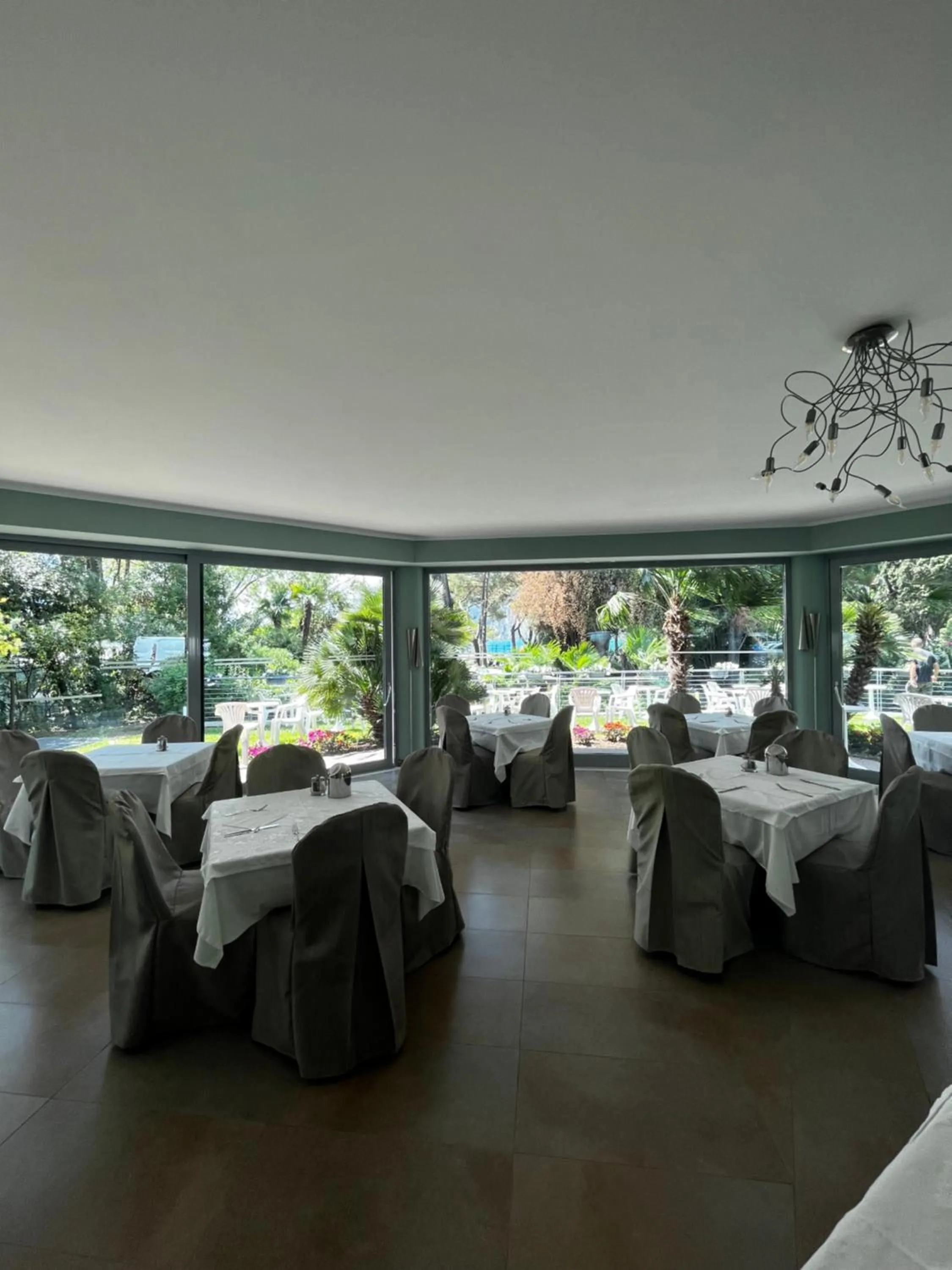 Restaurant/places to eat in Hotel Oasi Wellness & Spa