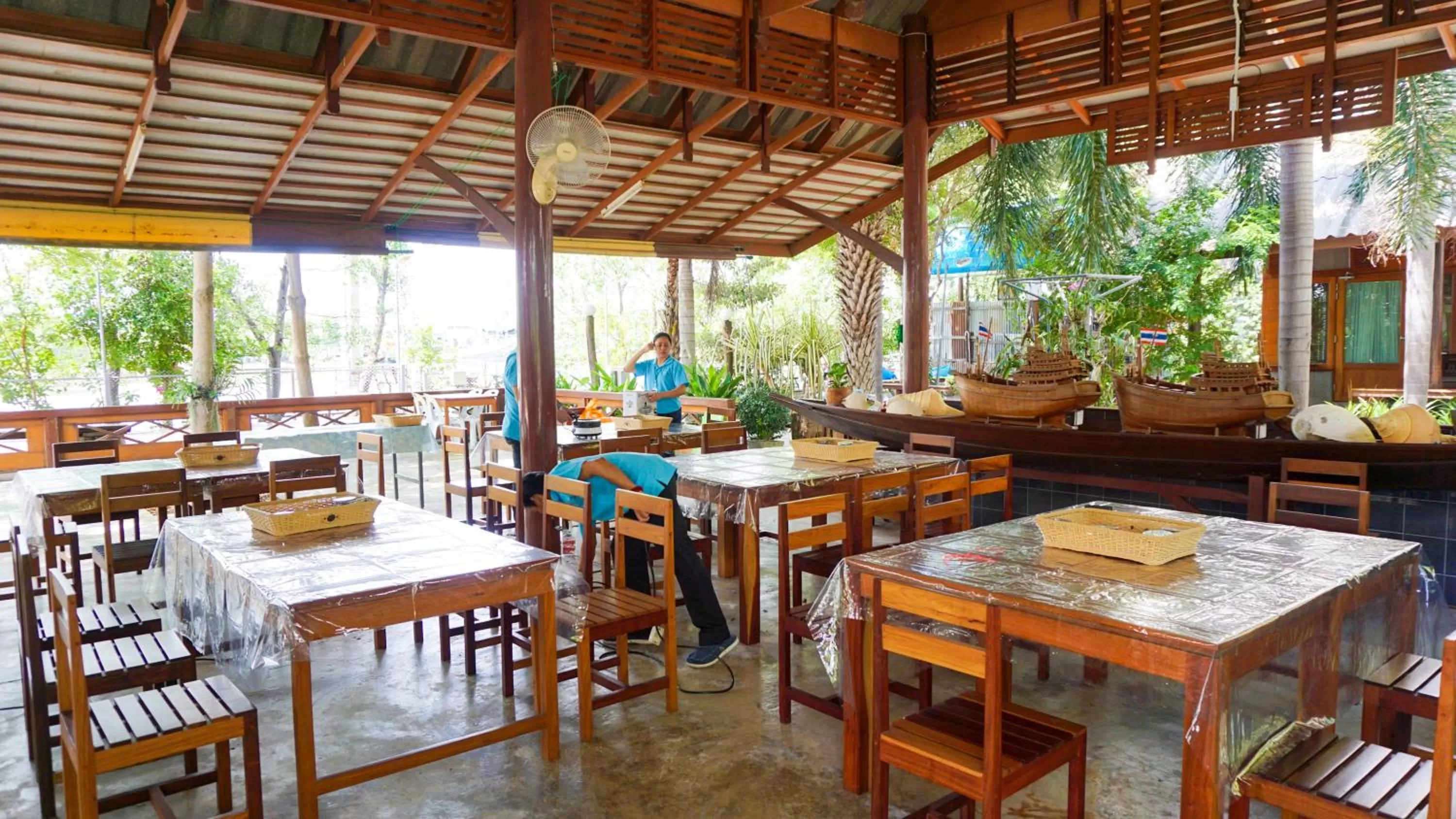 Restaurant/places to eat in Baan Siriporn Resort - โรงแรมบ้านศิริพร รีสอร์ท