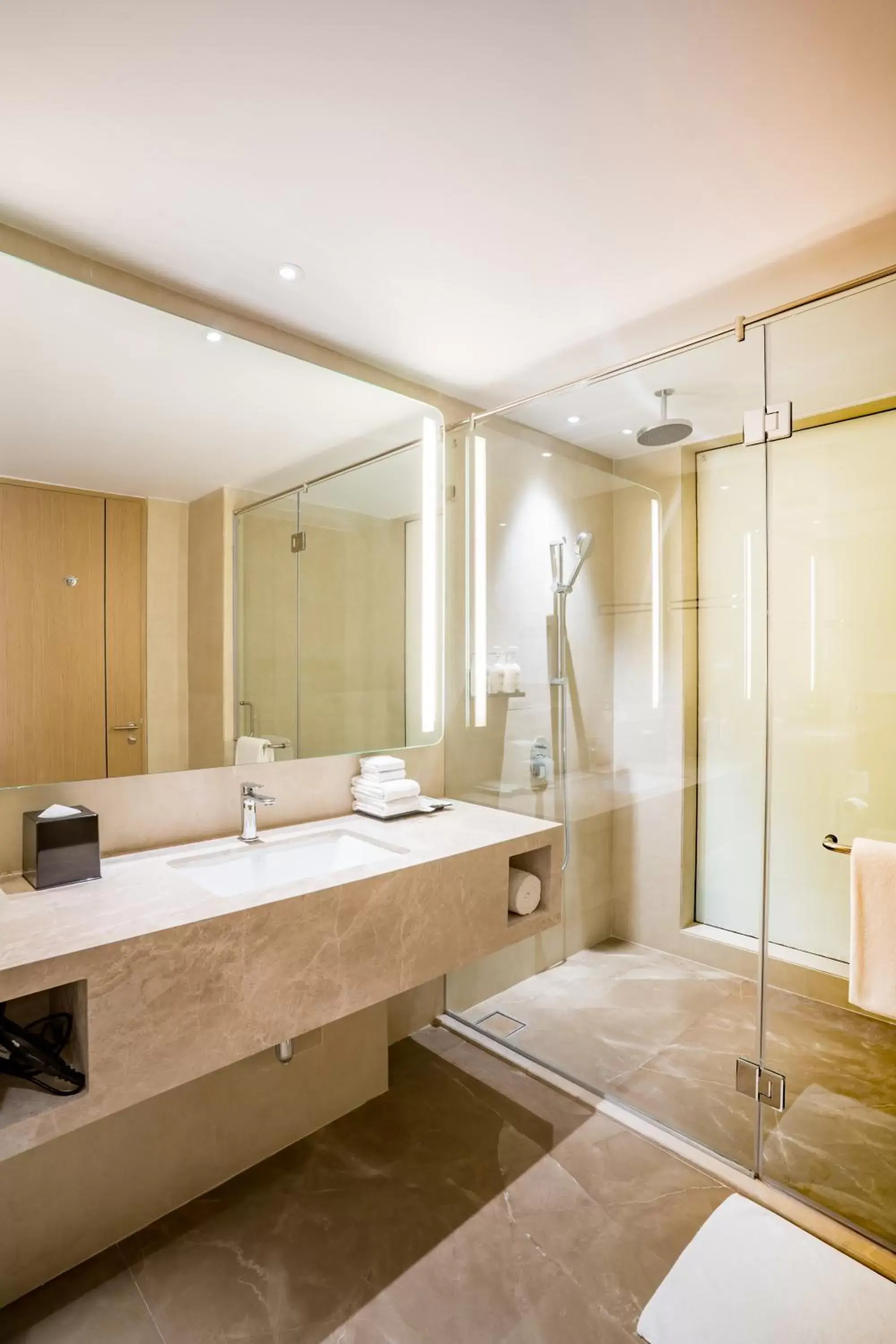 Bathroom, Bed in Holiday Inn Lucknow Airport by IHG Bathroom, Bed in Holiday Inn Lucknow Airport by IHG