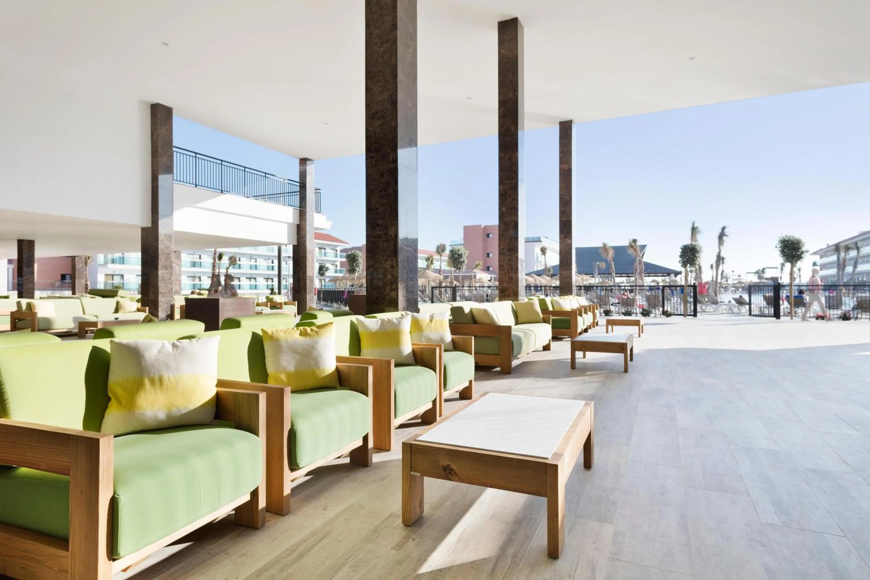 Balcony/Terrace in Hotel Best Costa Ballena