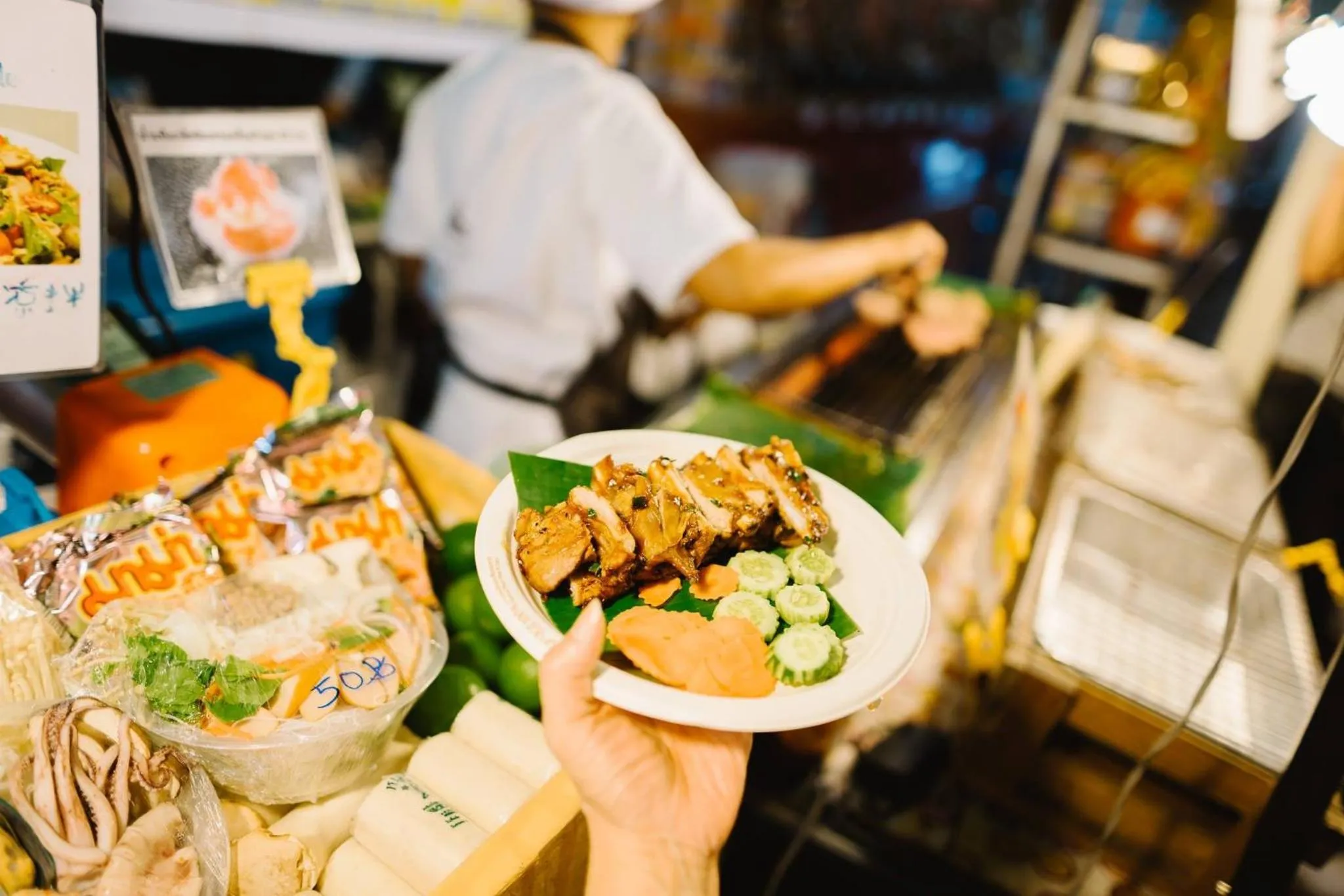 People in Baan Lung Poshtel