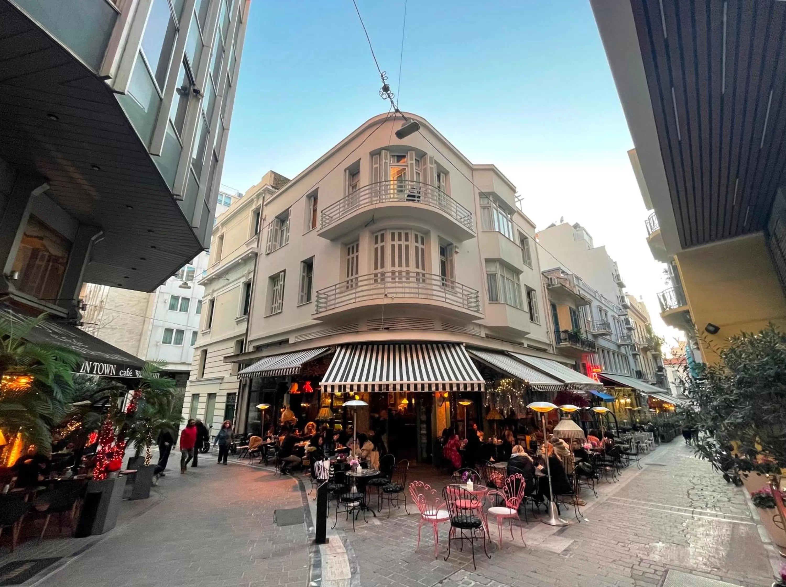 Neighbourhood in AthINN Residence