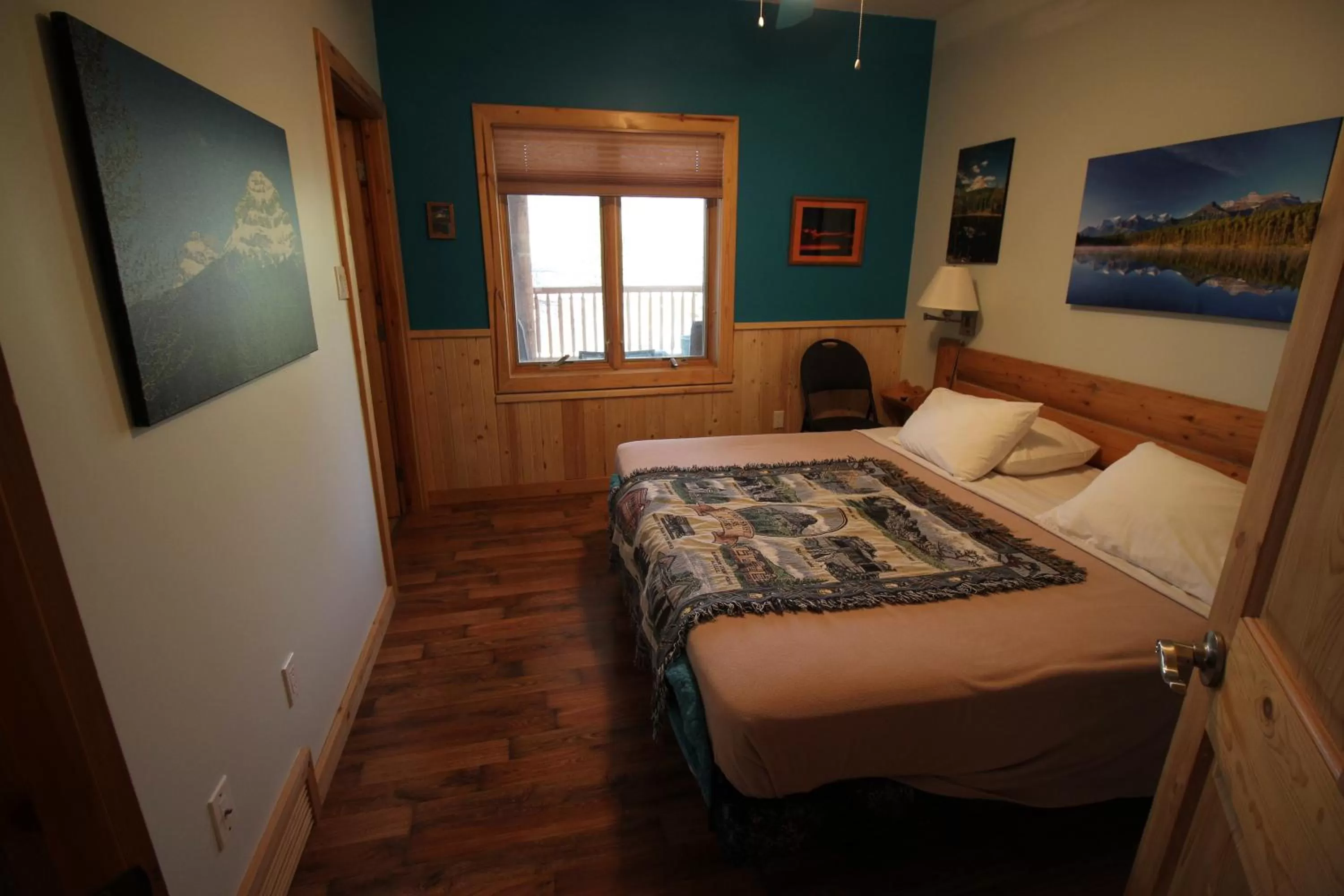 Bed in York Creek Bed & Breakfast