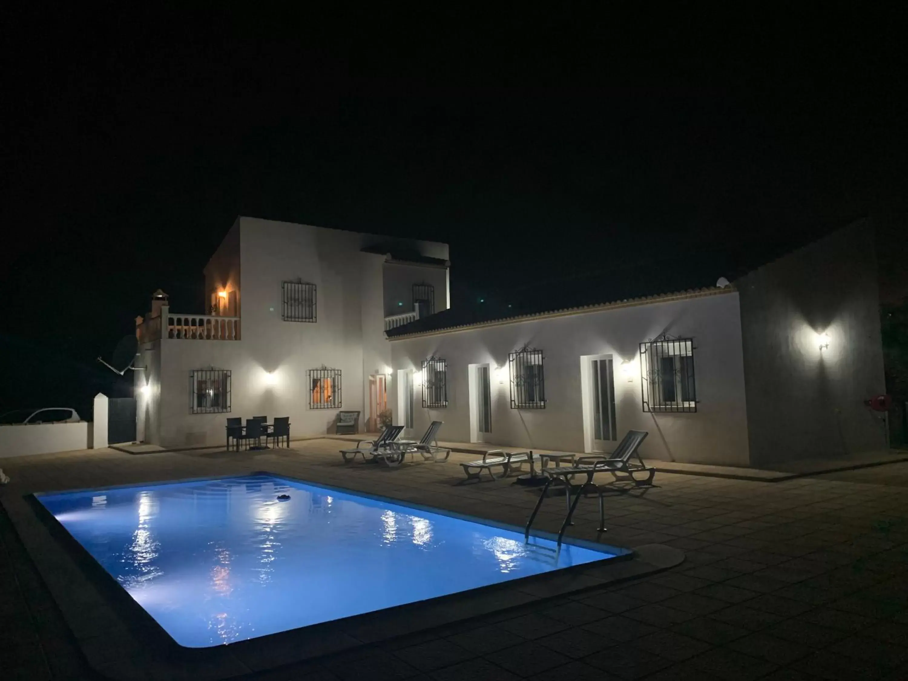 Property Building in B&B Casa Blanca Oria