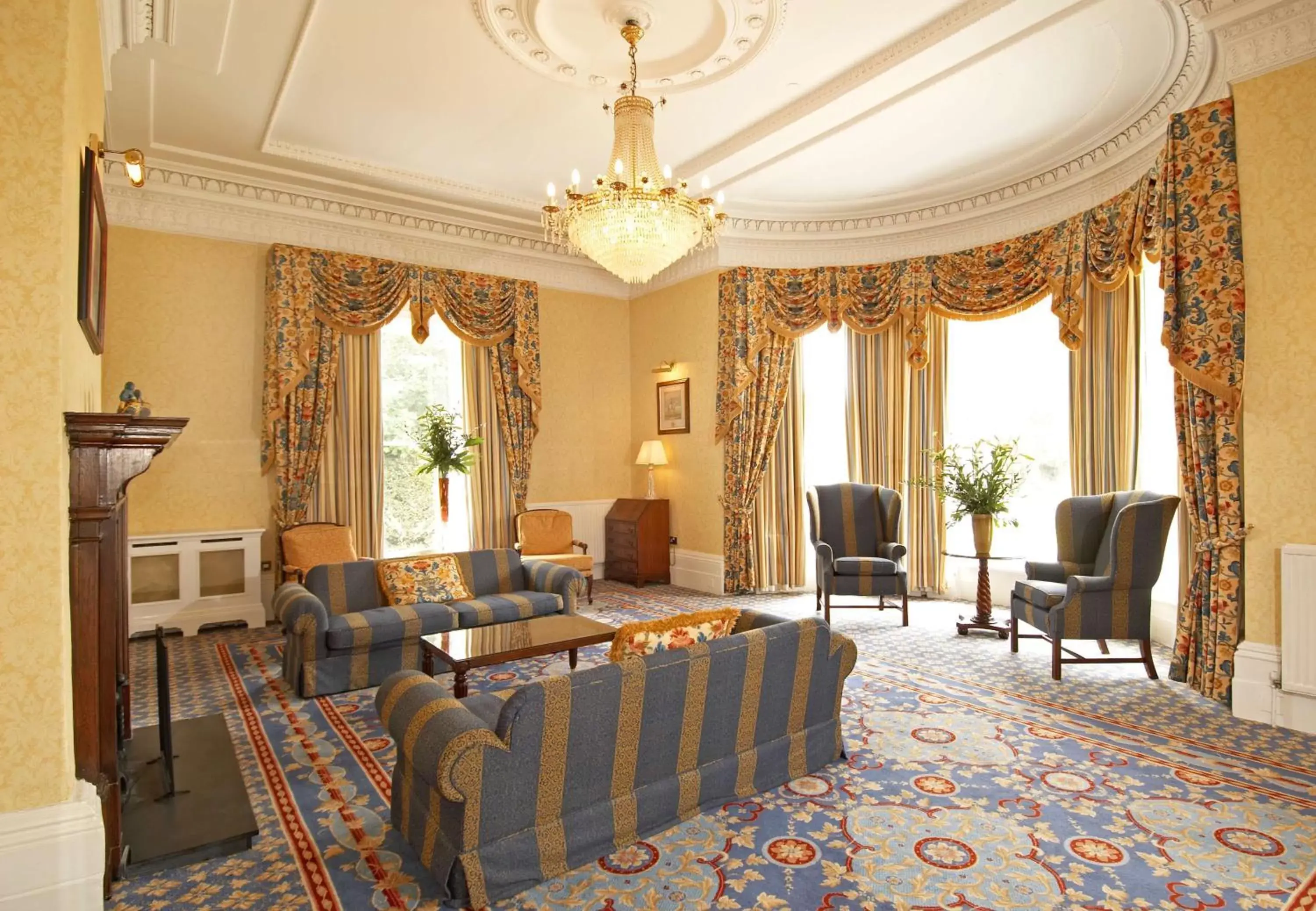 Lobby or reception, Seating Area in Hilton Puckrup Hall, Tewkesbury