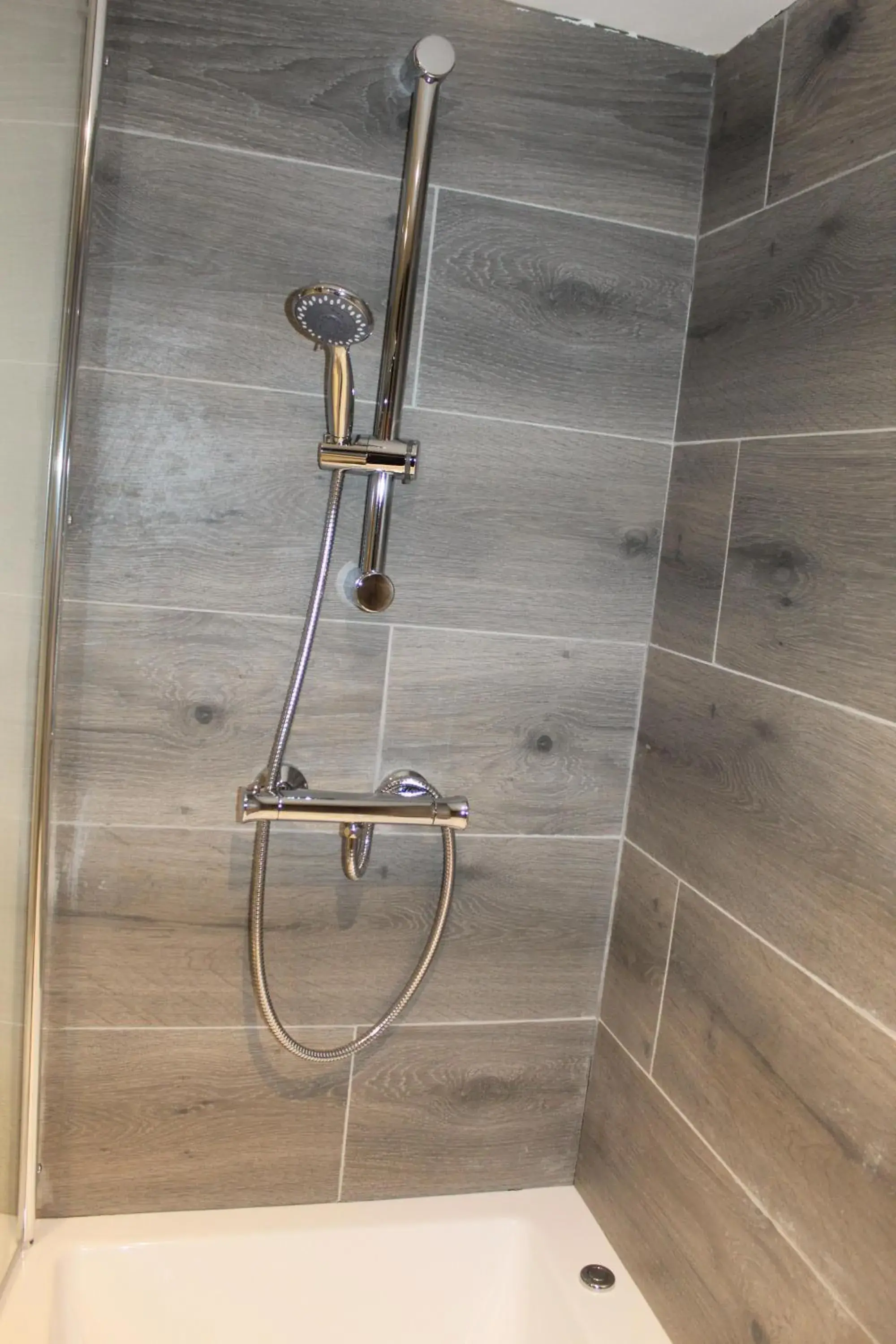 Bathroom in Albert Luxury Hottub and Jacuzzi Apartments