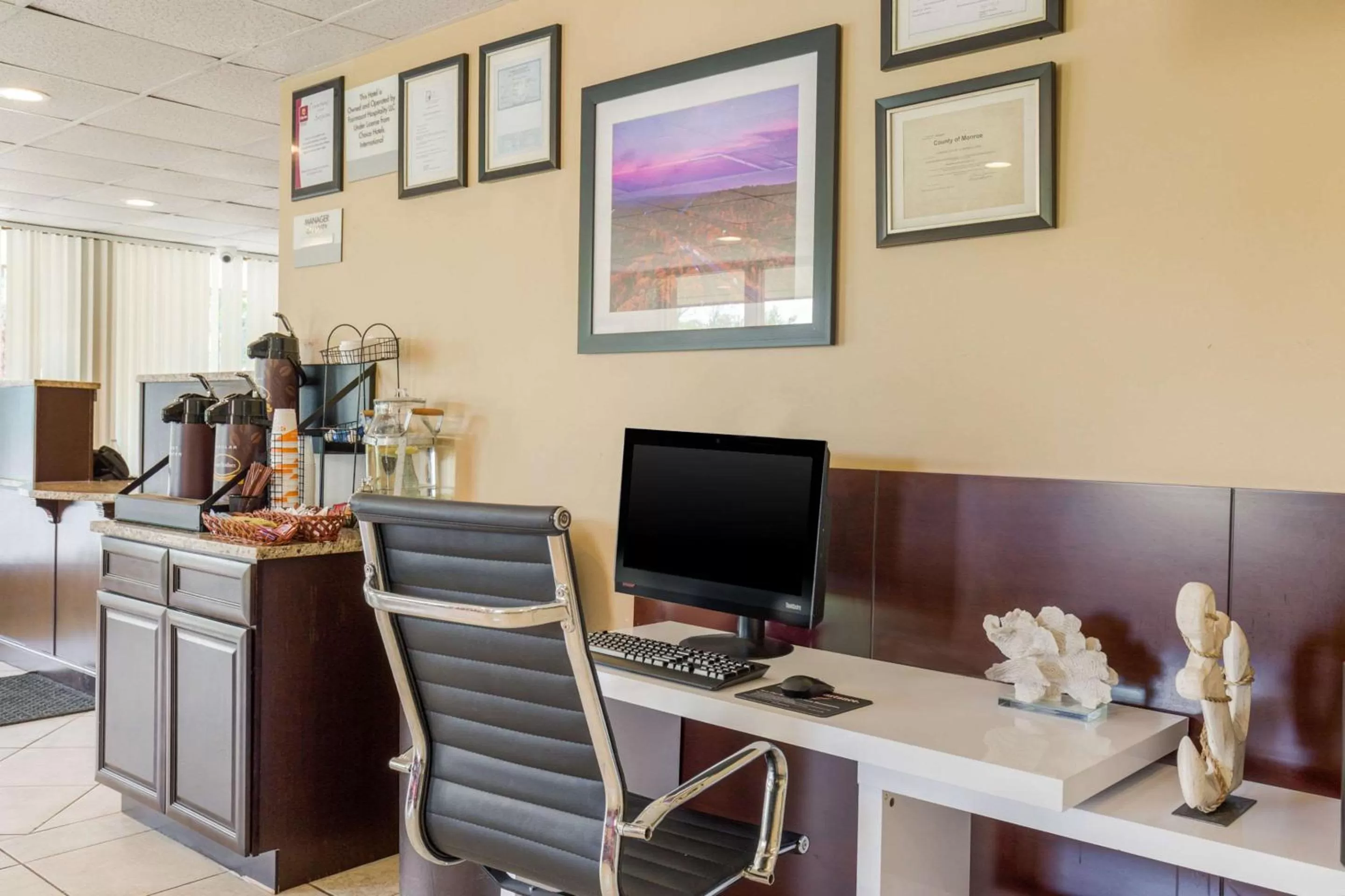 On site in Fairmount Inn & Suites - Stroudsburg, Poconos