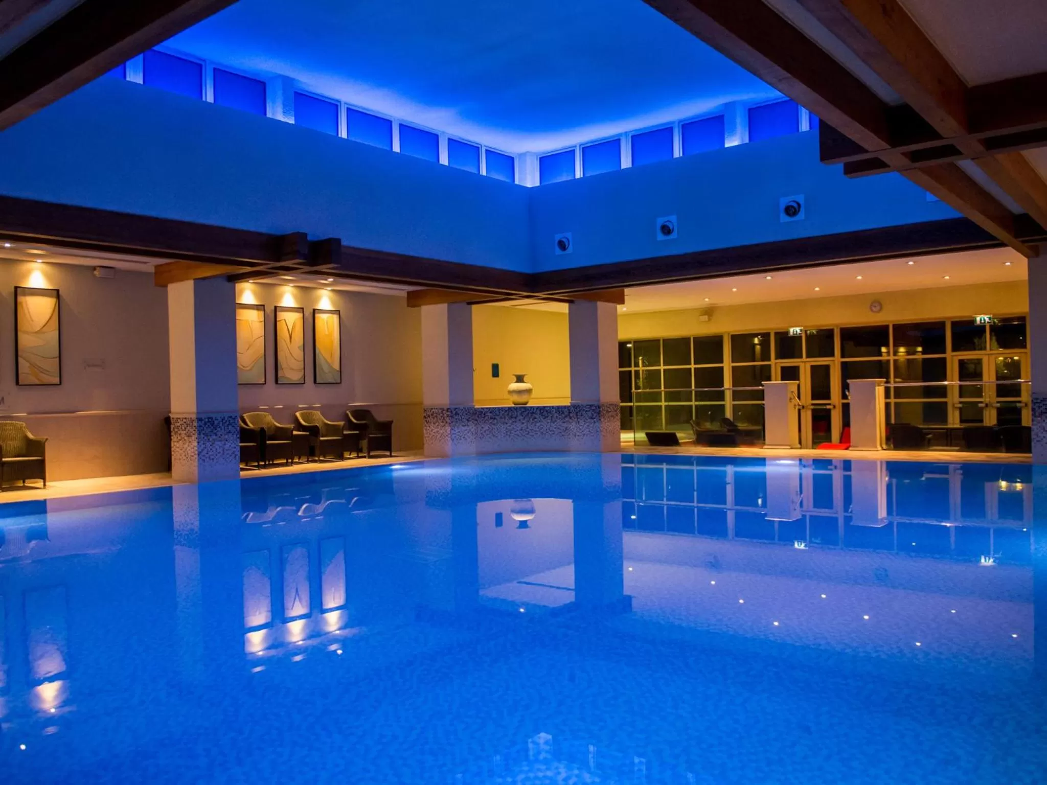 Swimming pool in Thorpe Park Hotel and Spa