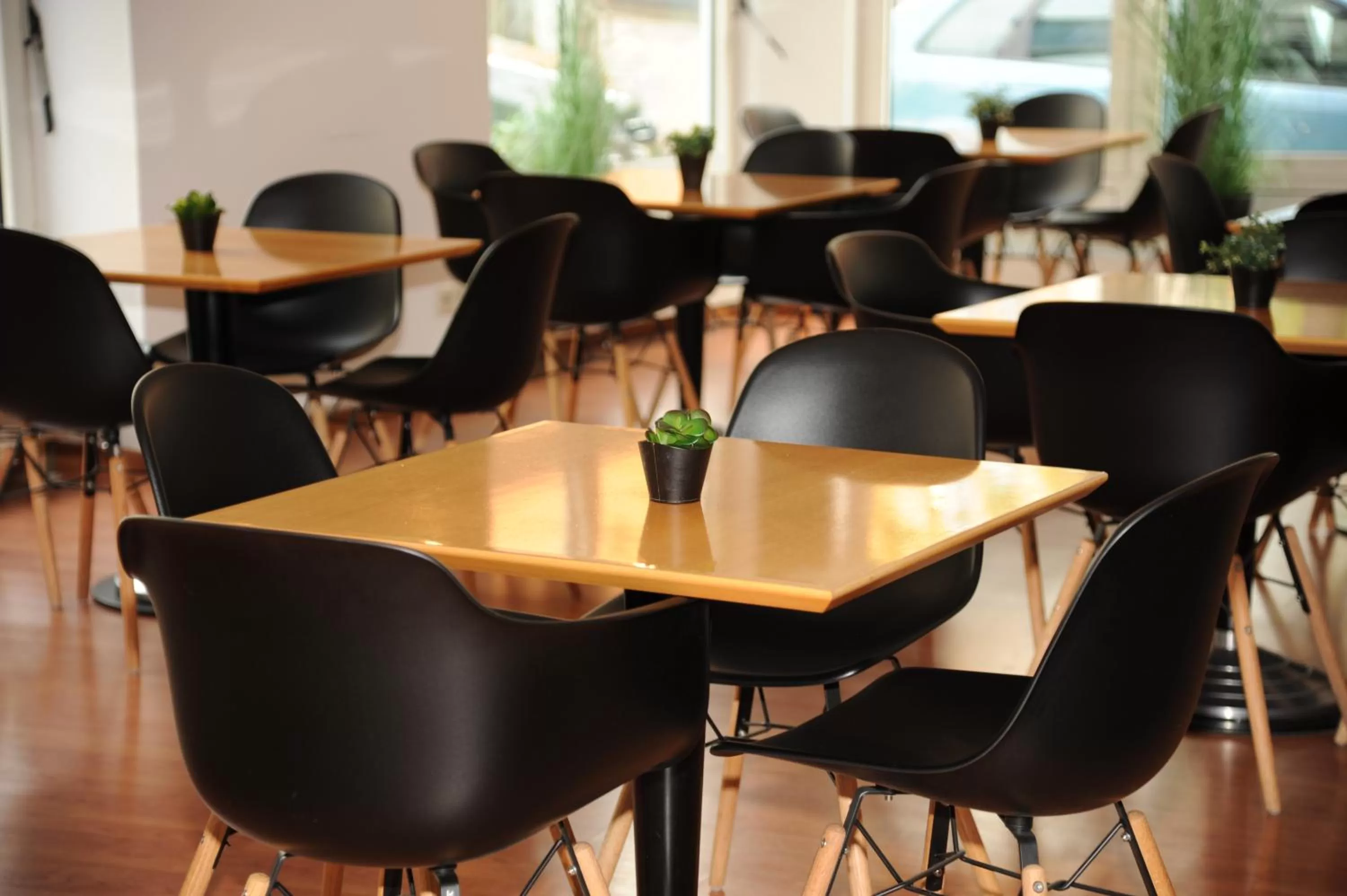 Restaurant/places to eat in hogh Hotel Heilbronn