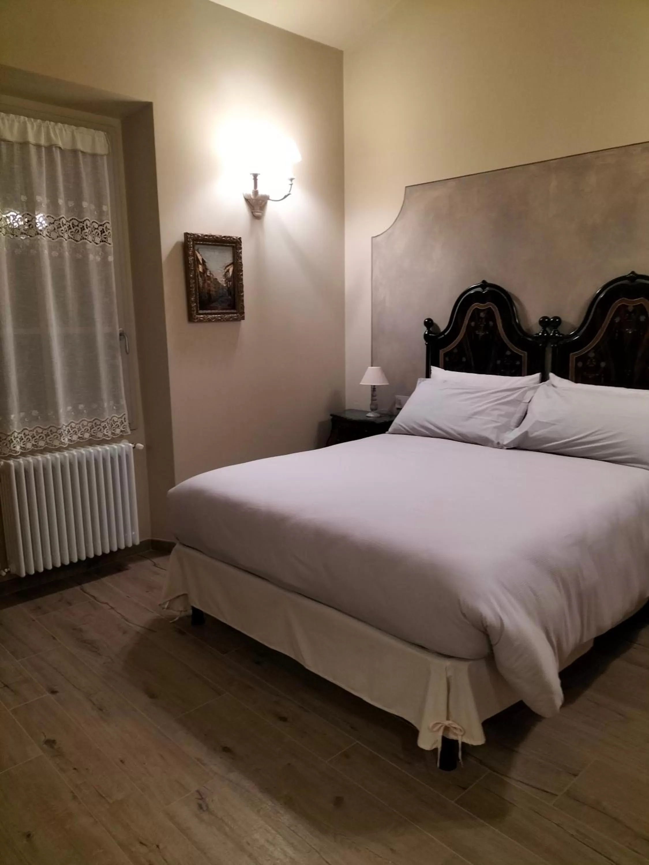 Bed in B&B SASSO DI ROCCA