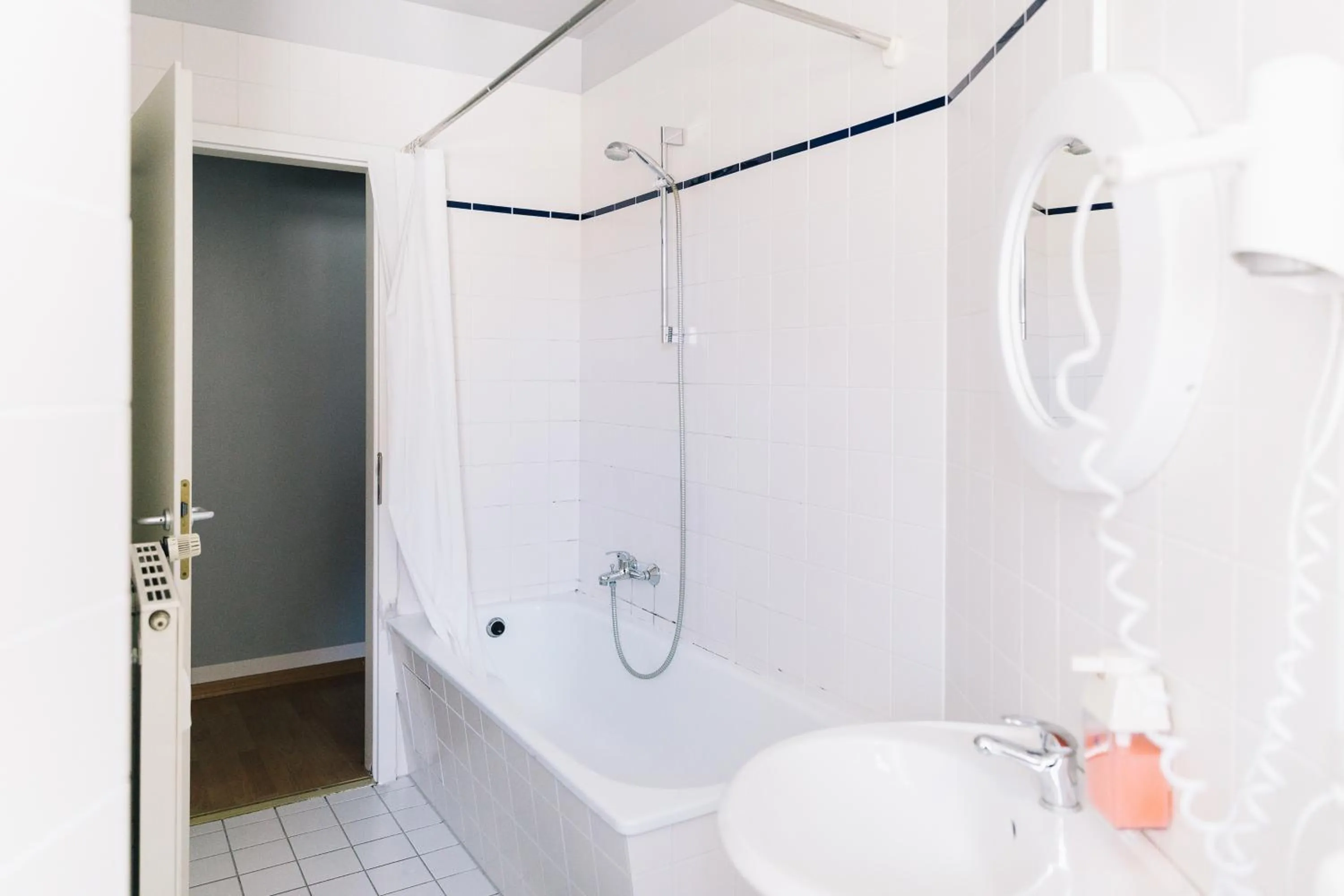 Bathroom in St Christopher's Apartments
