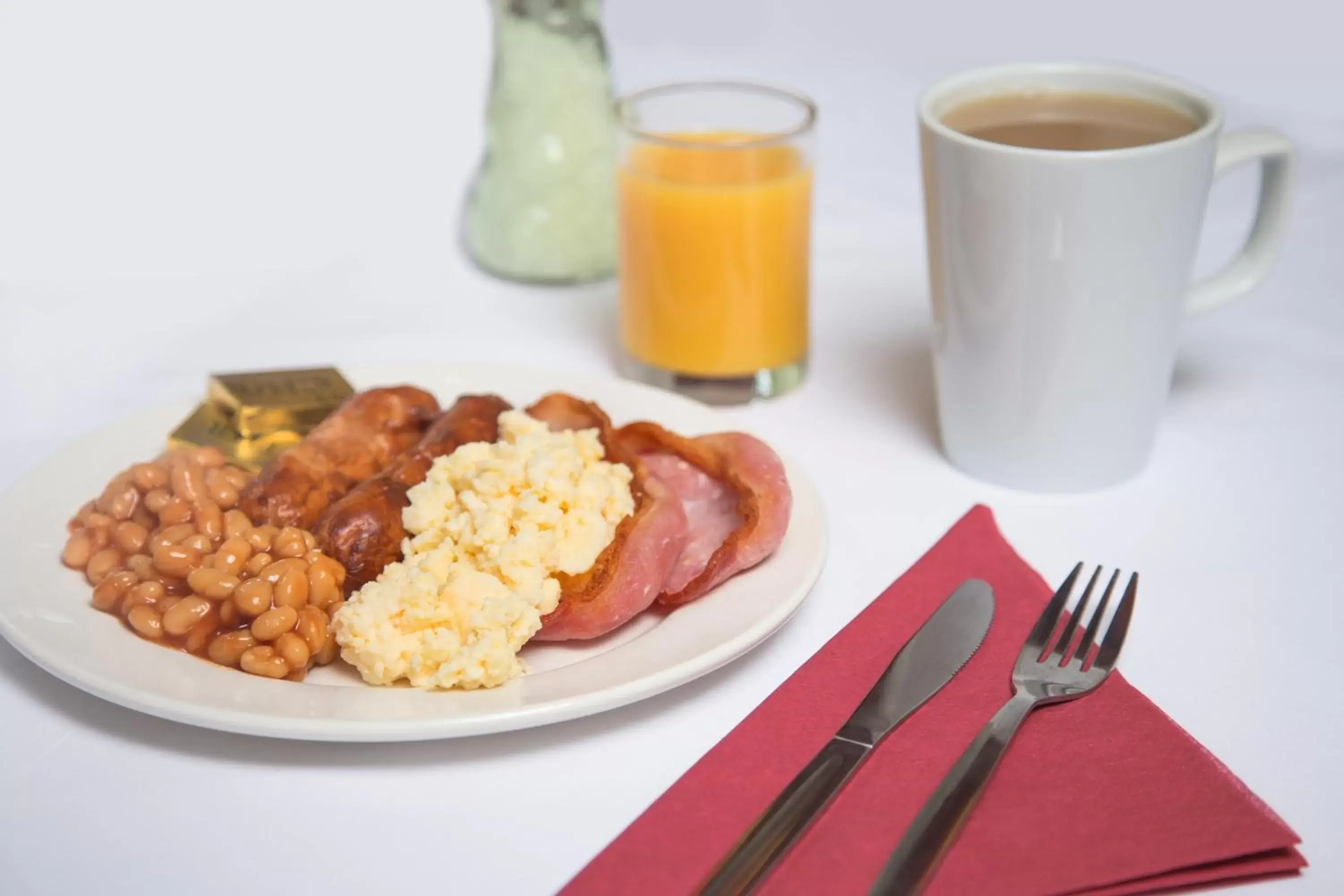 Breakfast in Holiday Inn Express Glenrothes, an IHG Hotel