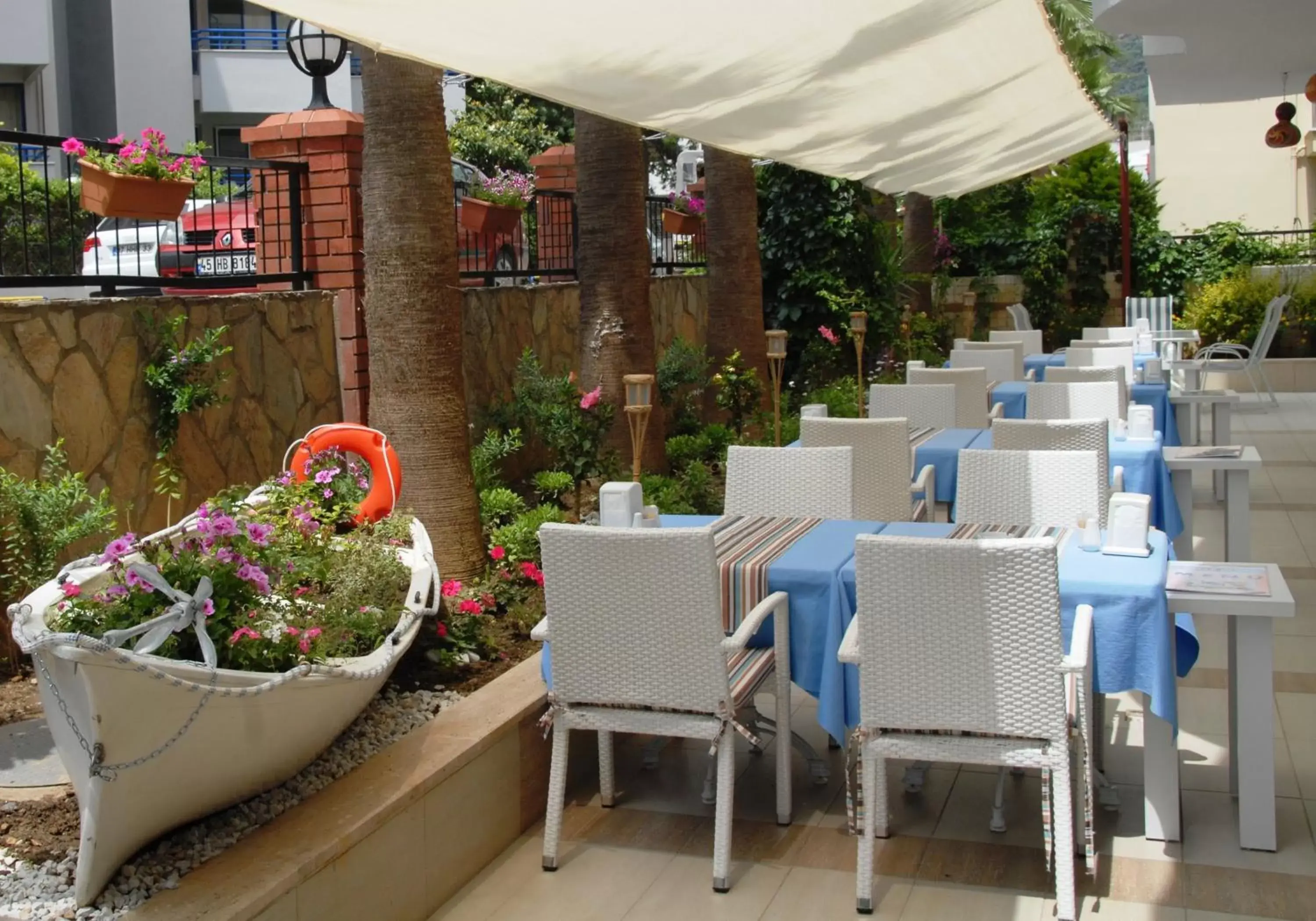 Garden view, Restaurant/Places to Eat in Belle Ocean Apart Otel