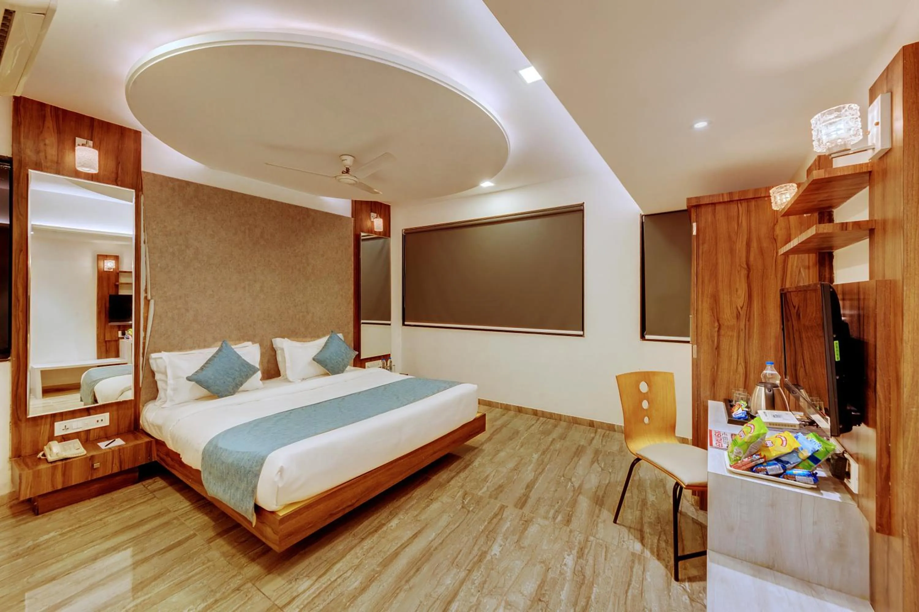 Bedroom in Click Hotel by Suba, Jamnagar