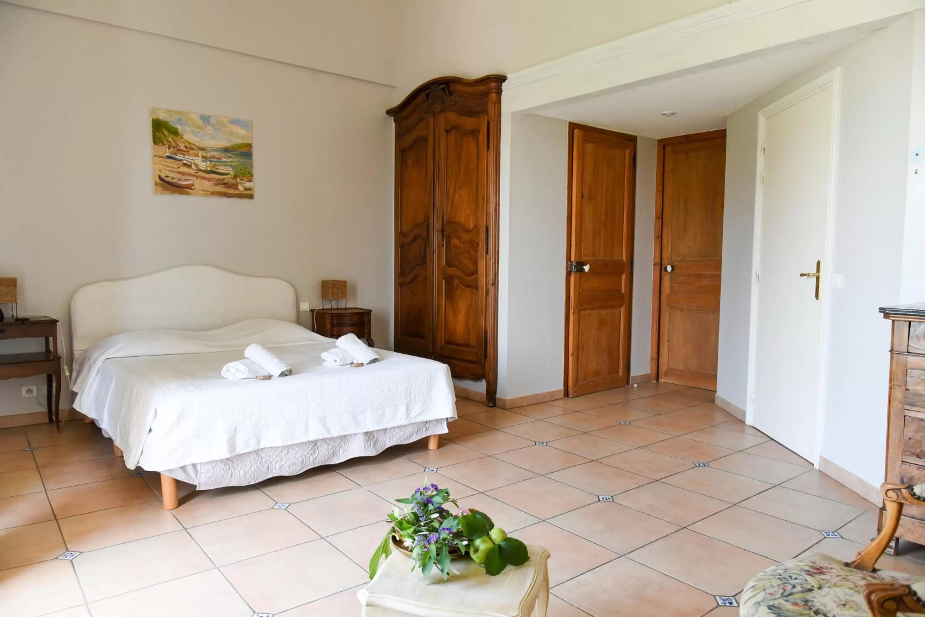 Bedroom, Bed in La Bergerie de l'etang