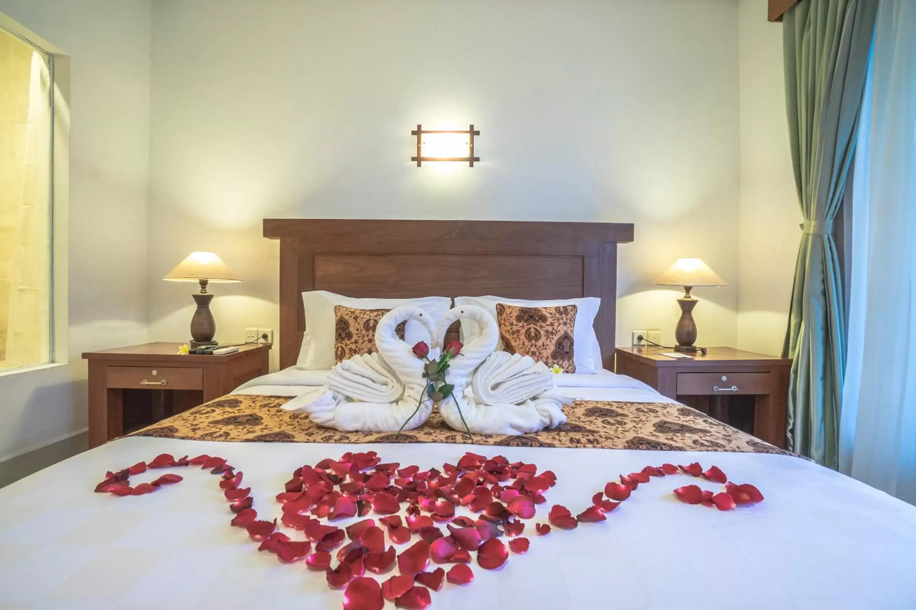 Bed in Gita Maha Ubud Hotel by Mahaputra-CHSE Certified