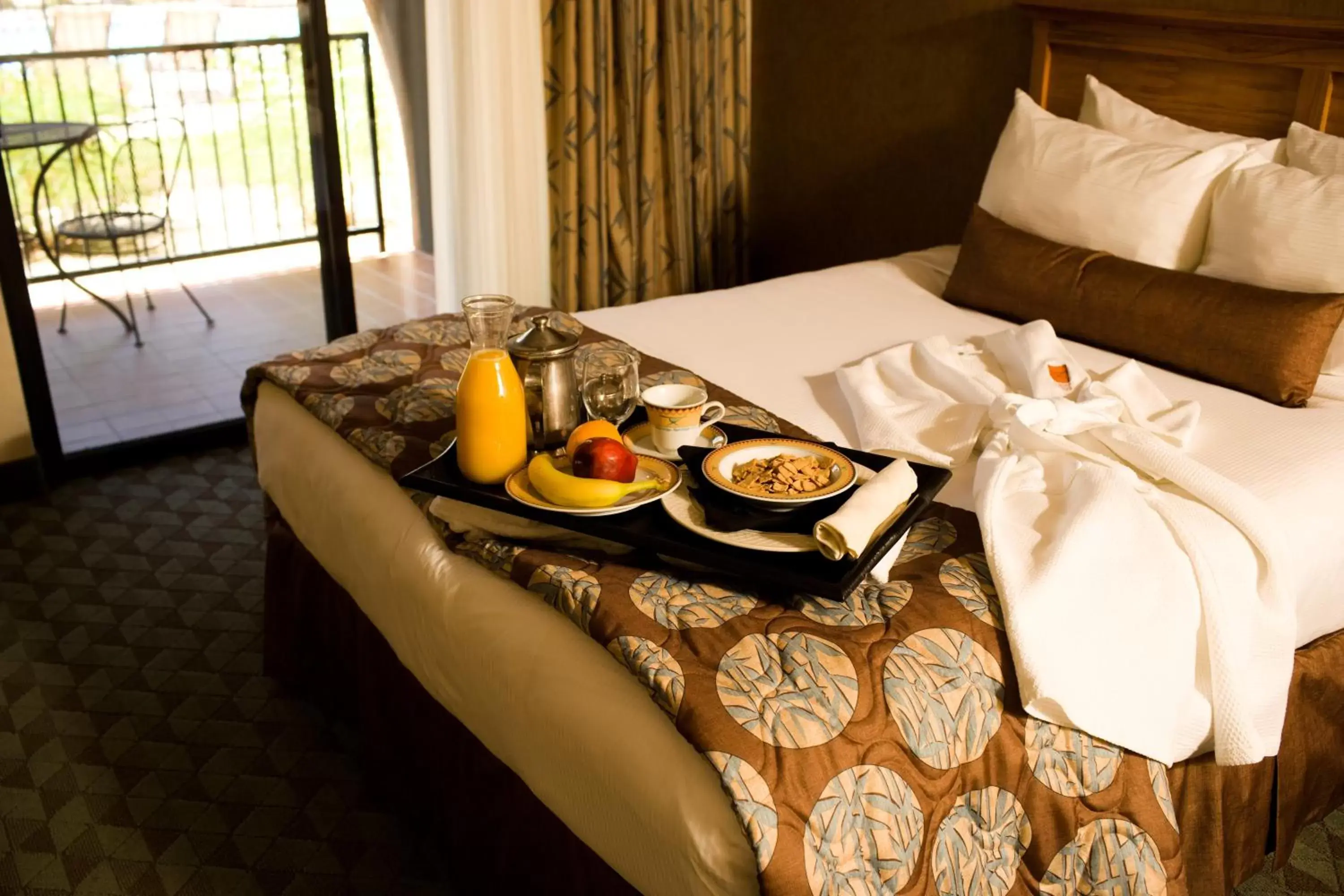 Bed in Borrego Springs Resort and Spa Bed in Borrego Springs Resort and Spa